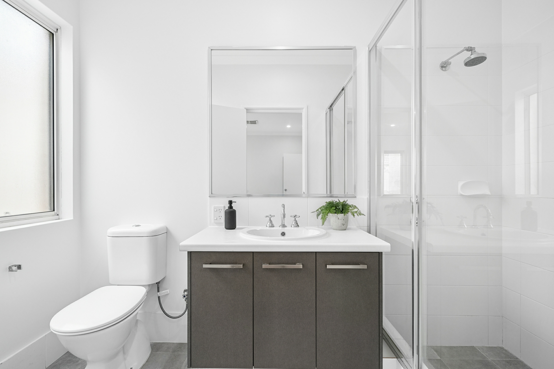 8A Cunnington Way — photo 17 of 27