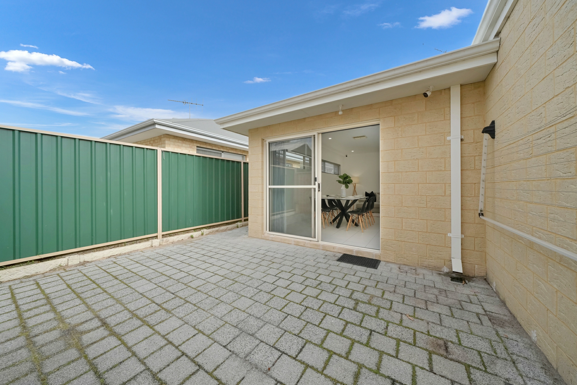 8A Cunnington Way — photo 22 of 27