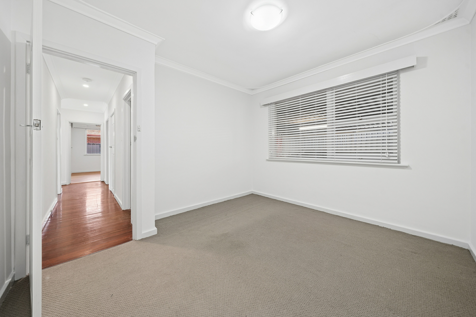 251 Welshpool Road — photo 10 of 23