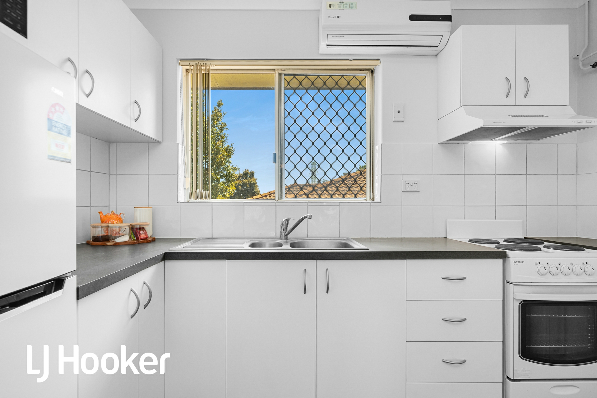 5/7 Midgley Street — photo 9 of 22