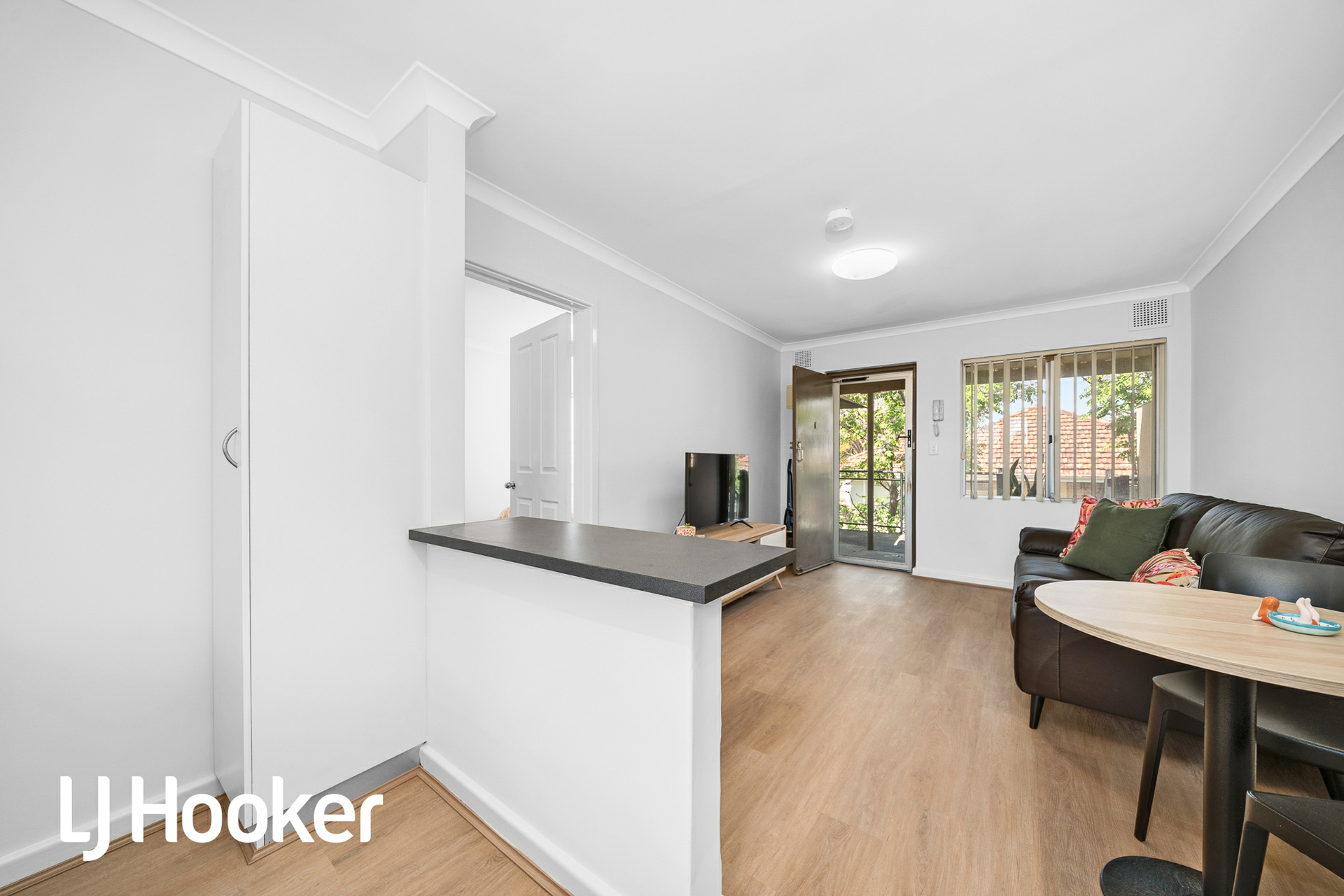 5/7 Midgley Street — photo 11 of 22