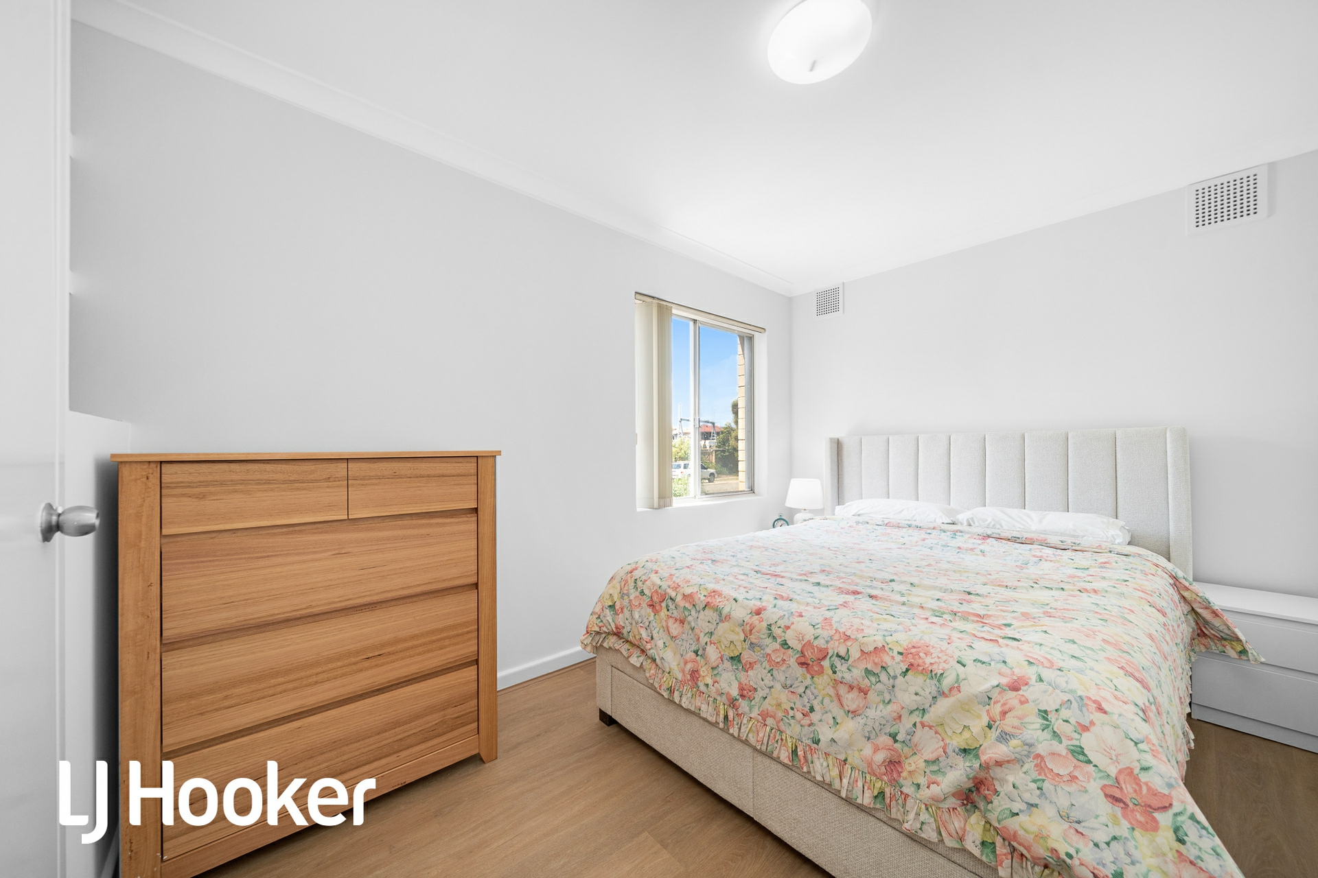 5/7 Midgley Street — photo 12 of 22