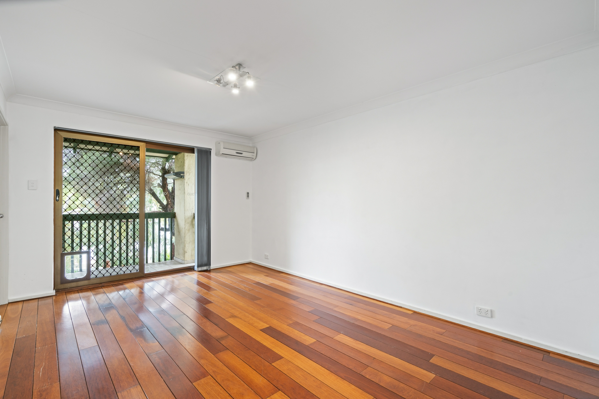 Unit 4/440 Canning Hwy — photo 6 of 13