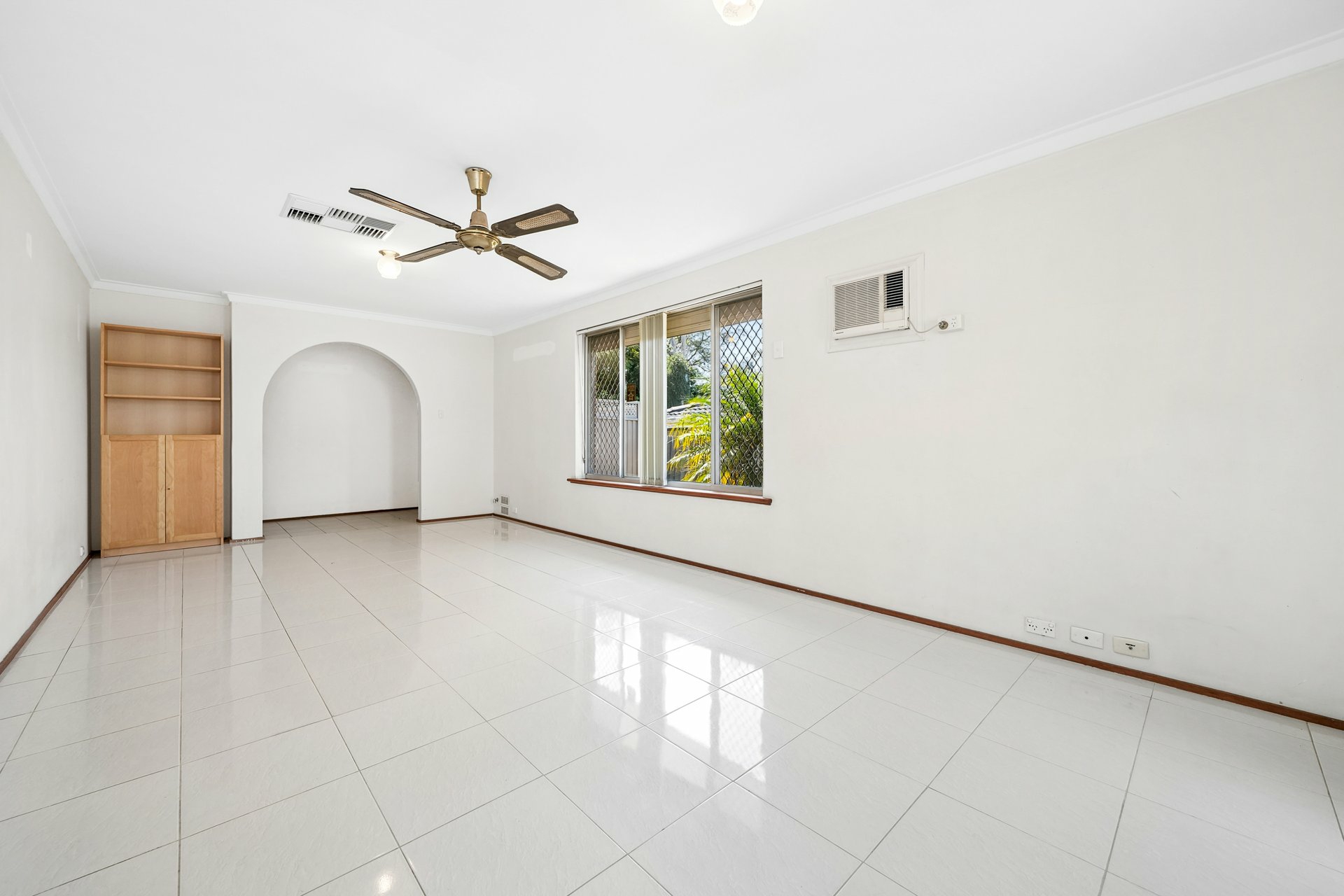 47 Sulphur Road — photo 4 of 20