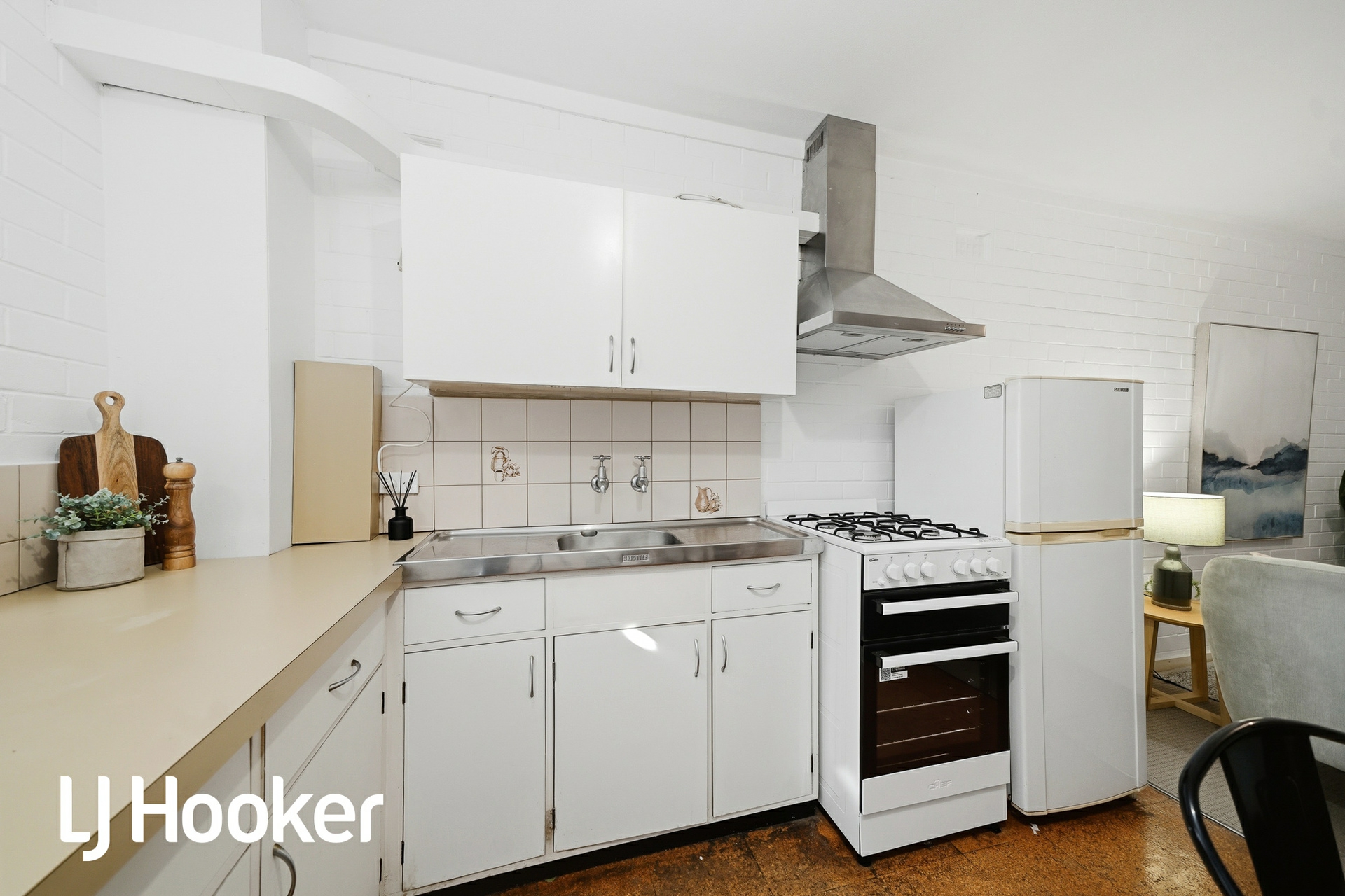 71/157-161 Hubert Street — photo 8 of 24