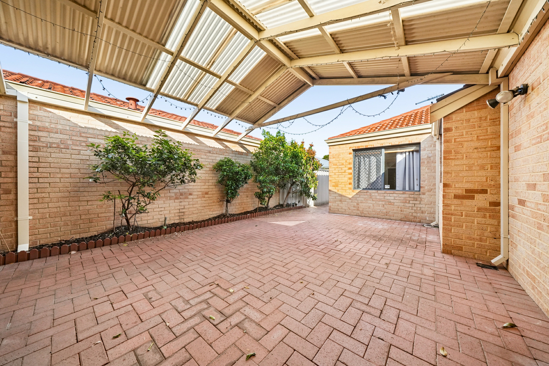 3/14 Stephen Street — photo from LJ Hooker Victoria Park | Belmont (WA)