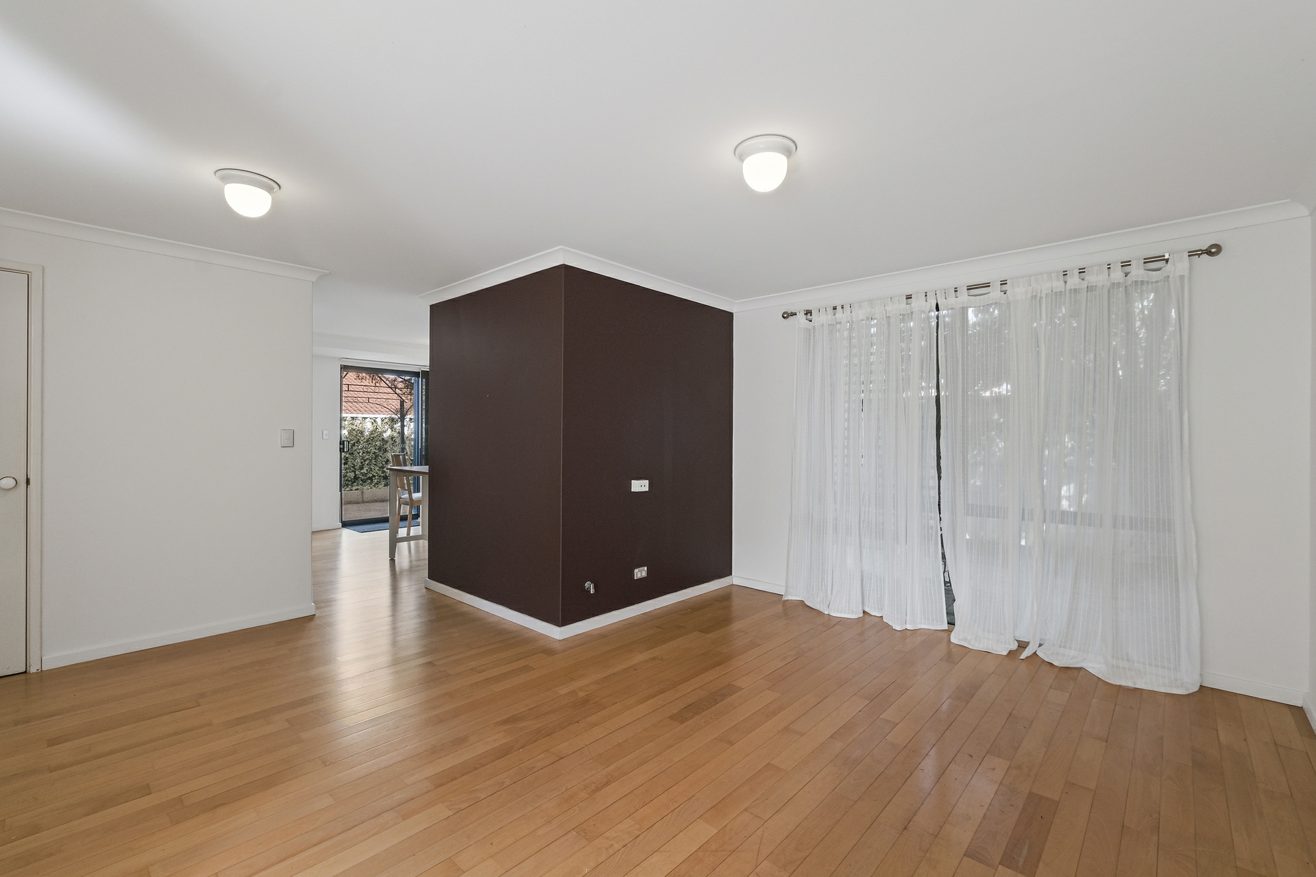 Unit 4/7 Gochean Av — photo 3 of 11