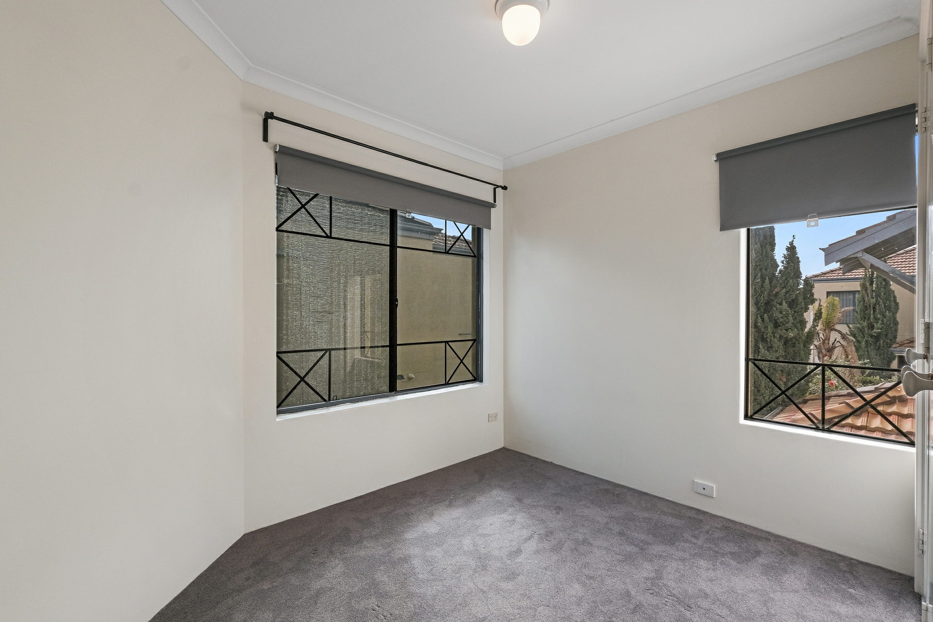 Unit 4/7 Gochean Av — photo 8 of 11