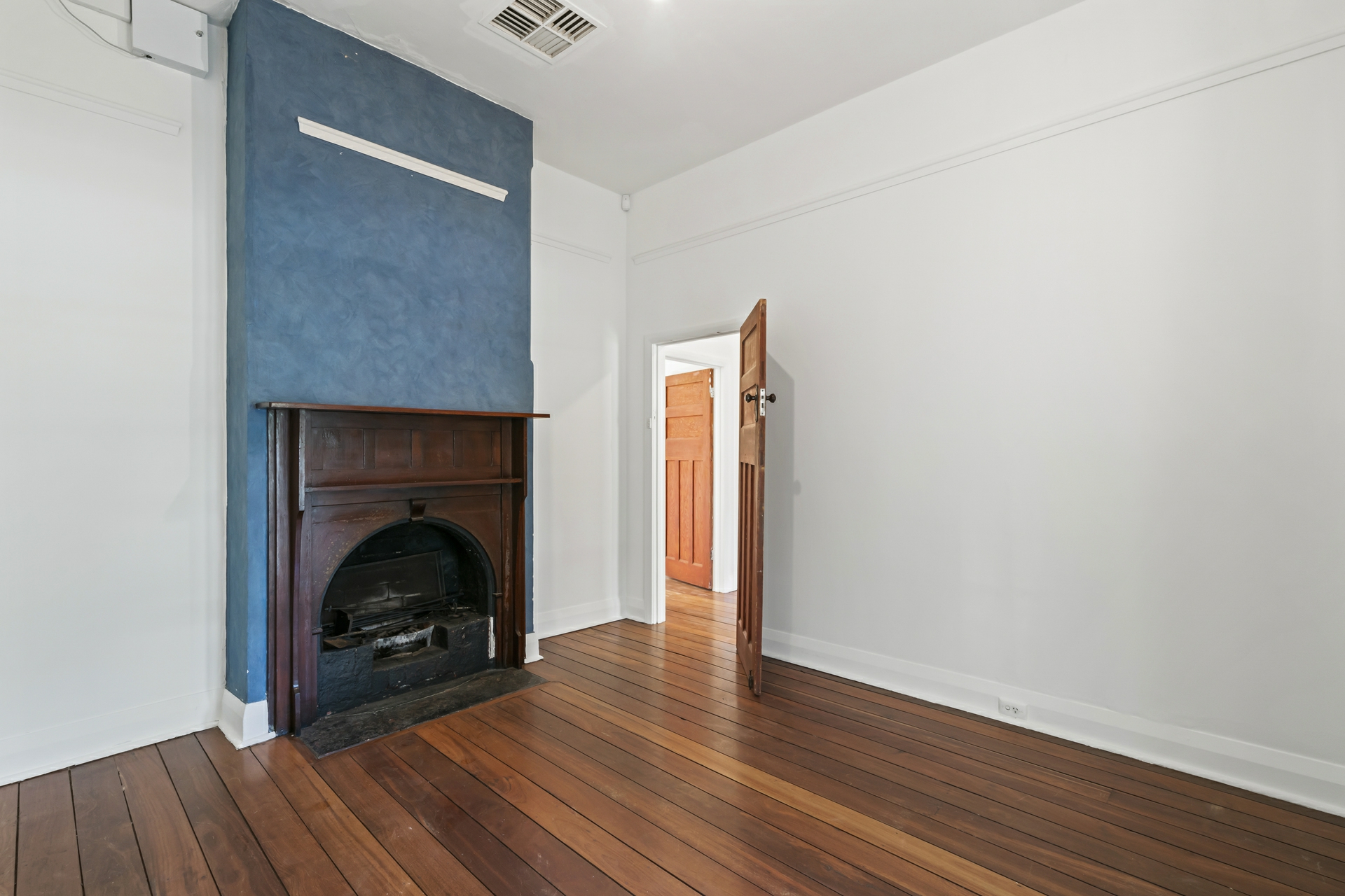 118 Carnarvon St — photo 6 of 16