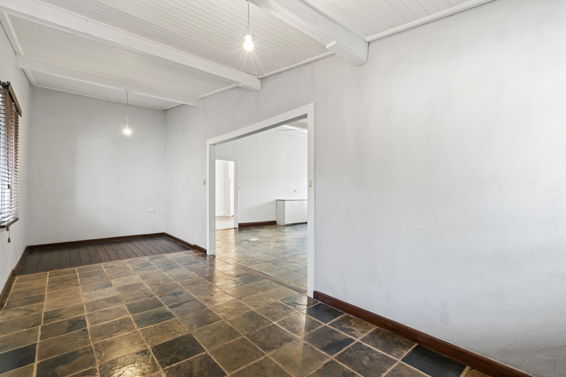 118 Carnarvon St — photo 11 of 16