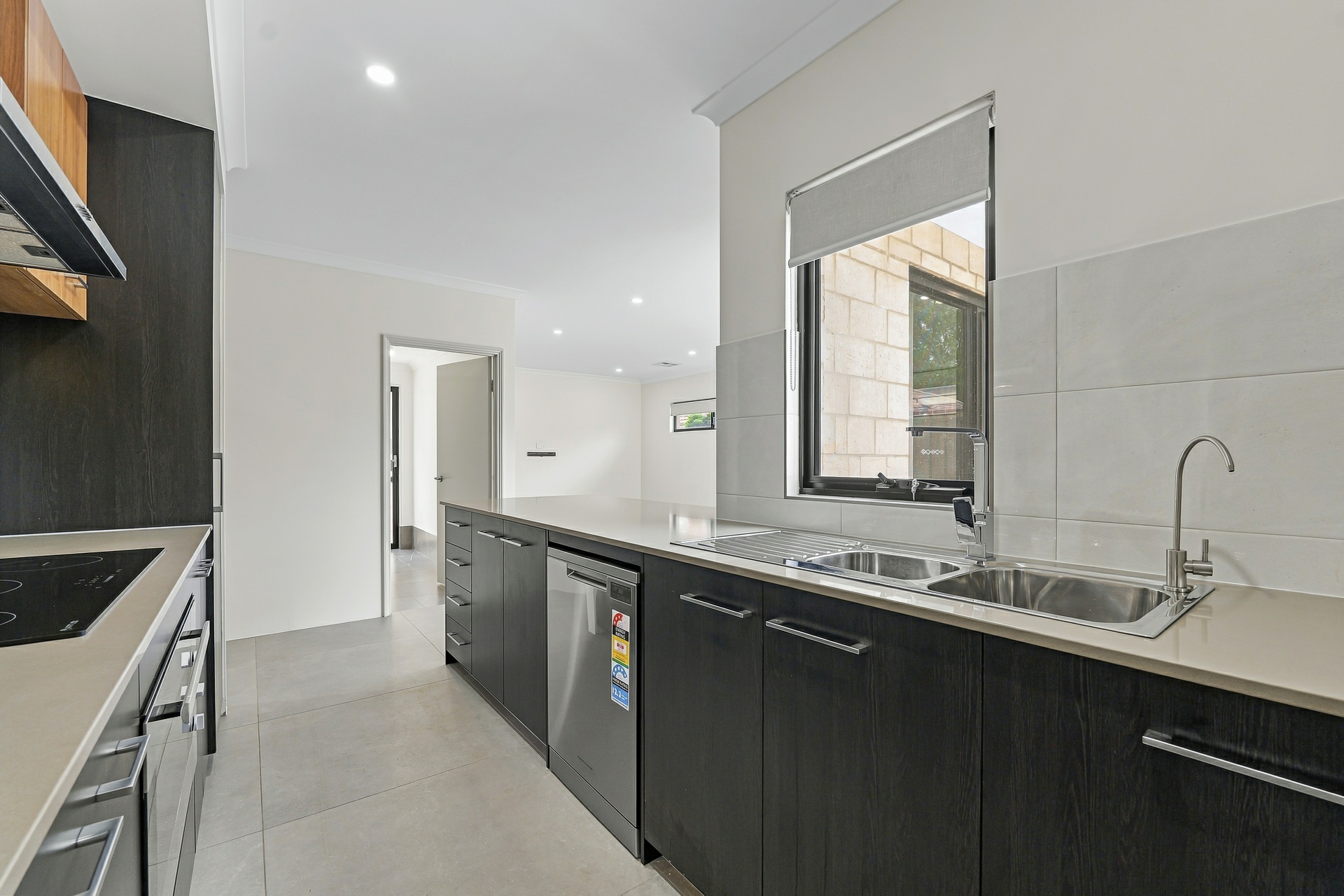 21C Burton St — photo 3 of 18