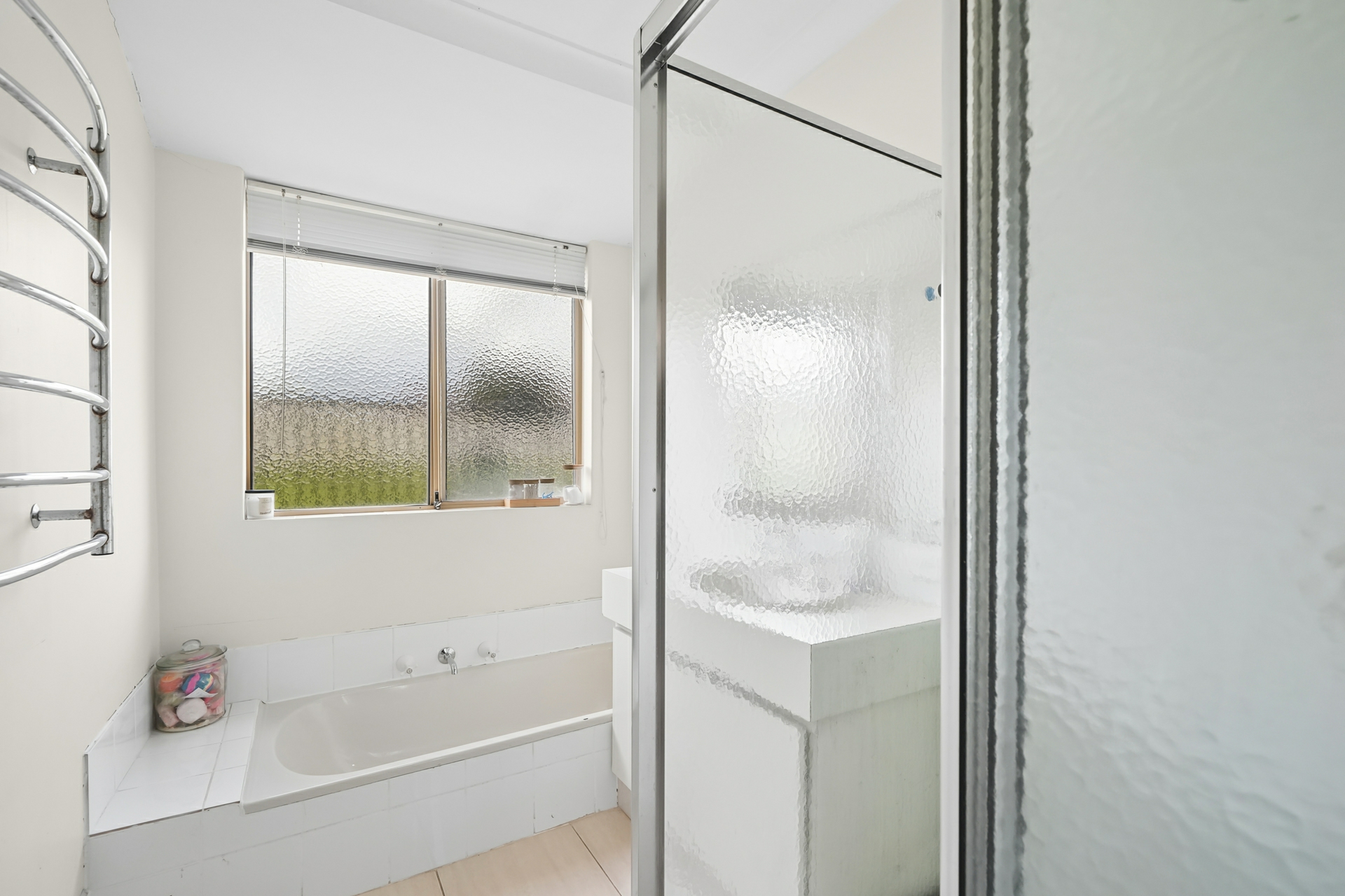 14 Finch Close — photo 8 of 30