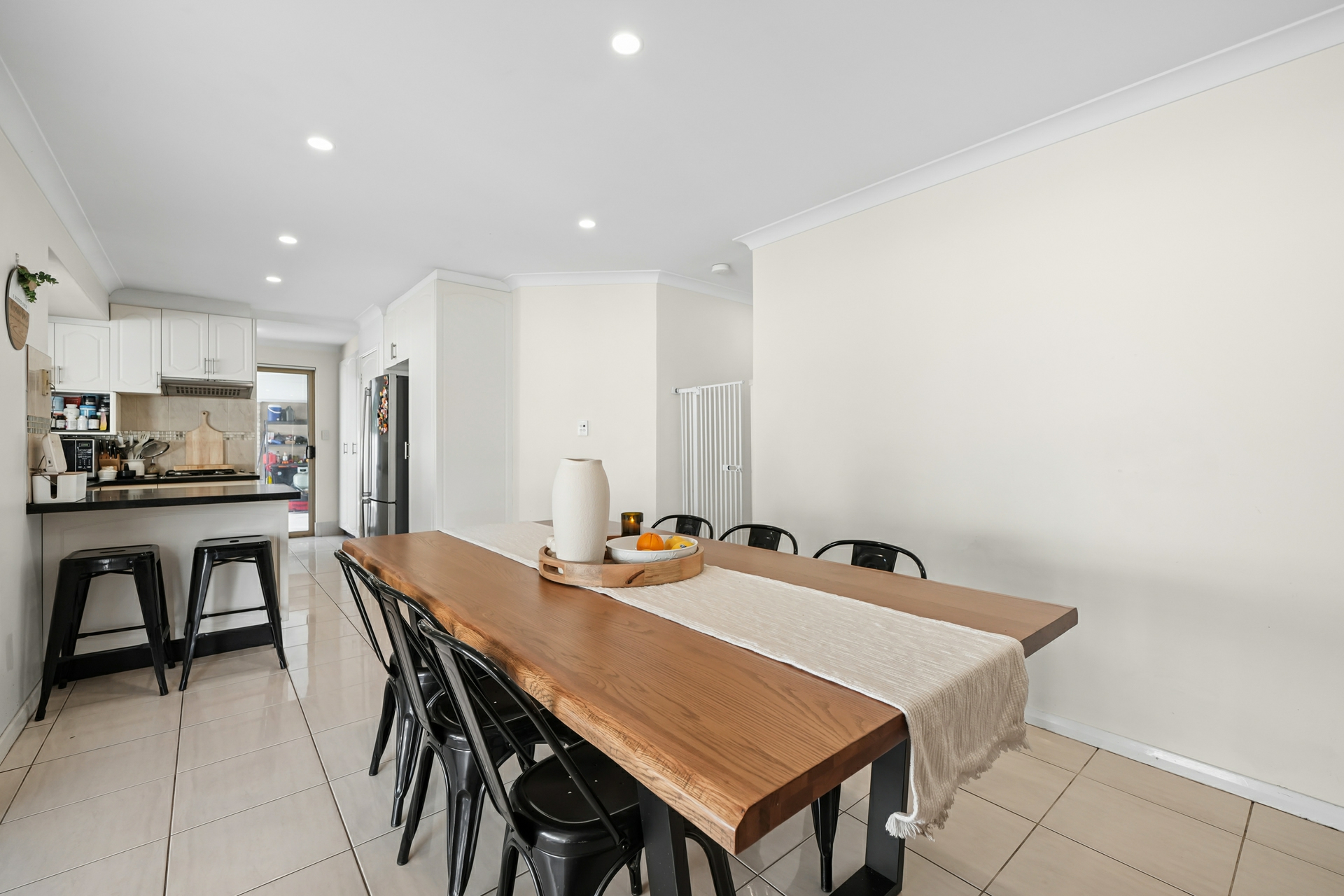 14 Finch Close — photo 12 of 30