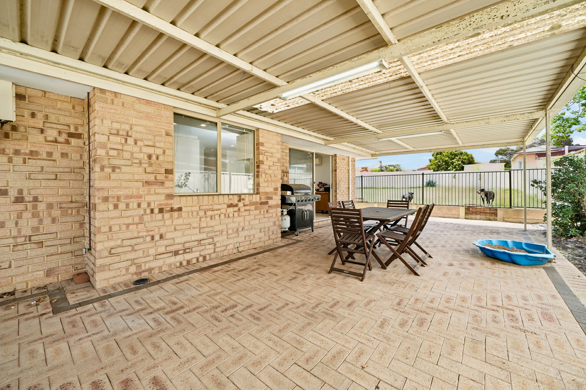 14 Finch Close — photo 22 of 30