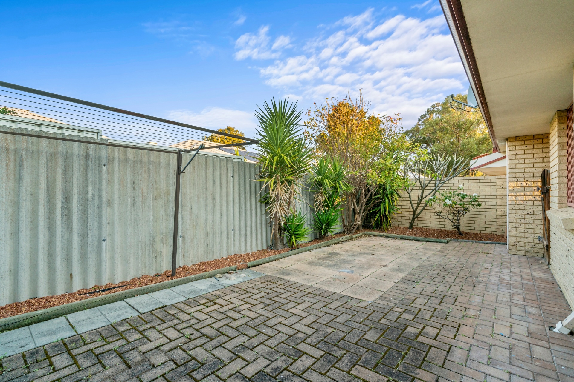 Unit 2/402 Hector St — photo 13 of 14