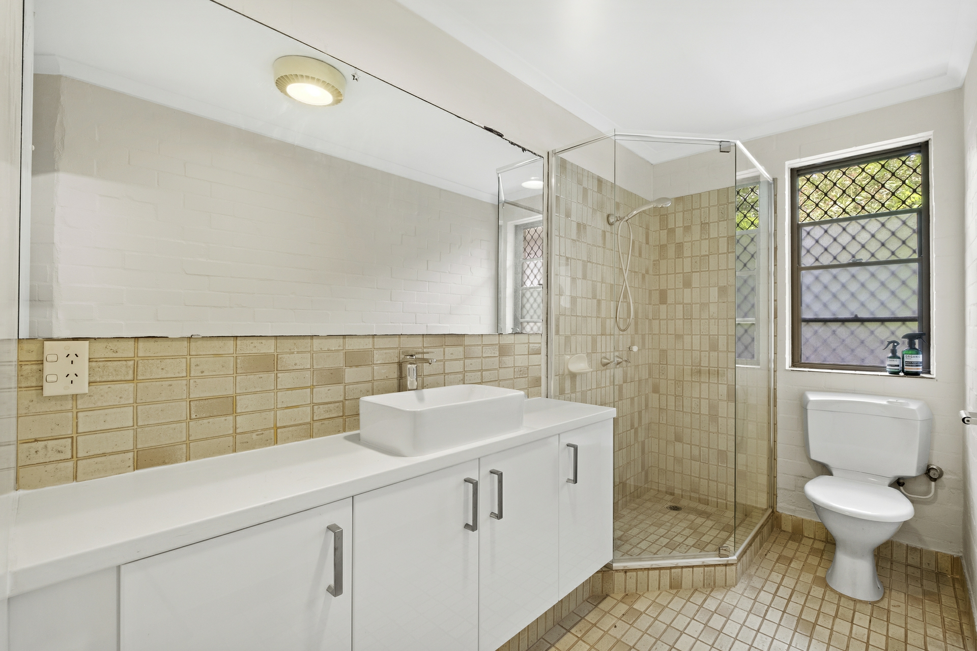 Unit 27/64 McMaster St — photo 14 of 18