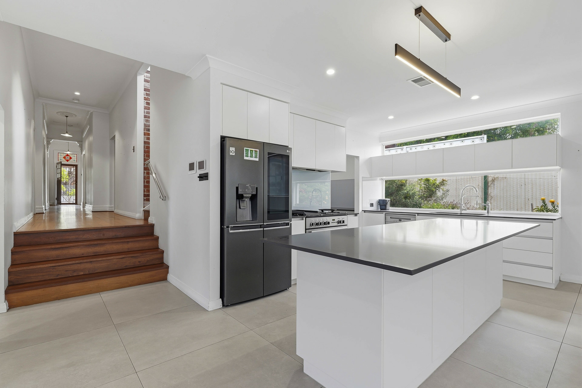 32 Leonard St — photo from LJ Hooker Victoria Park | Belmont (WA)
