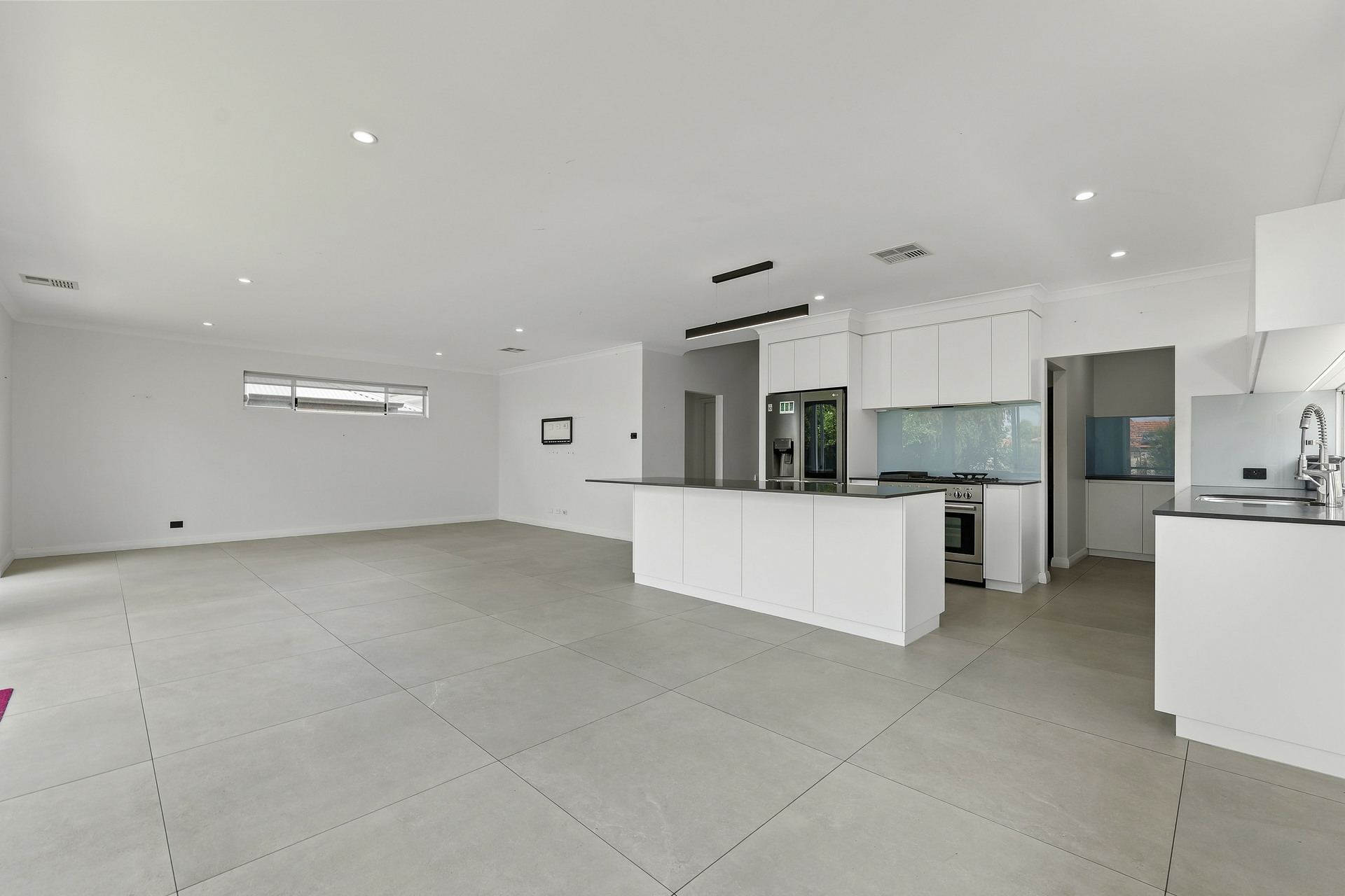 32 Leonard St — photo 3 of 21