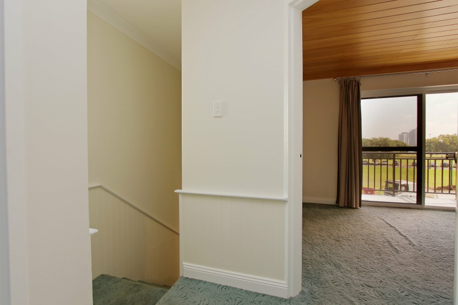 Unit 4/45 McCallum Ln — photo 10 of 22