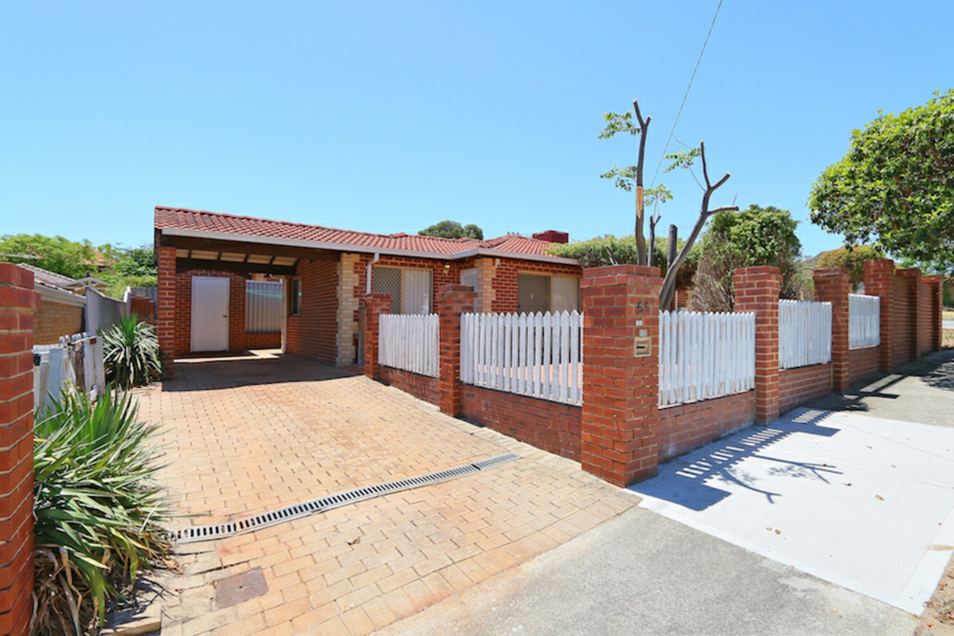 Unit 1/65 McMillan St — photo from LJ Hooker Victoria Park | Belmont (WA)
