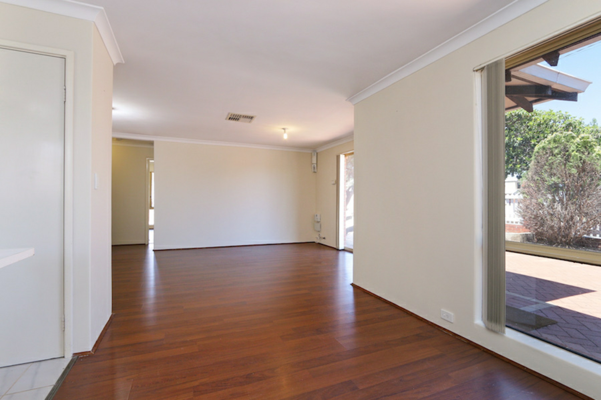 Unit 1/65 McMillan St — photo 3 of 22