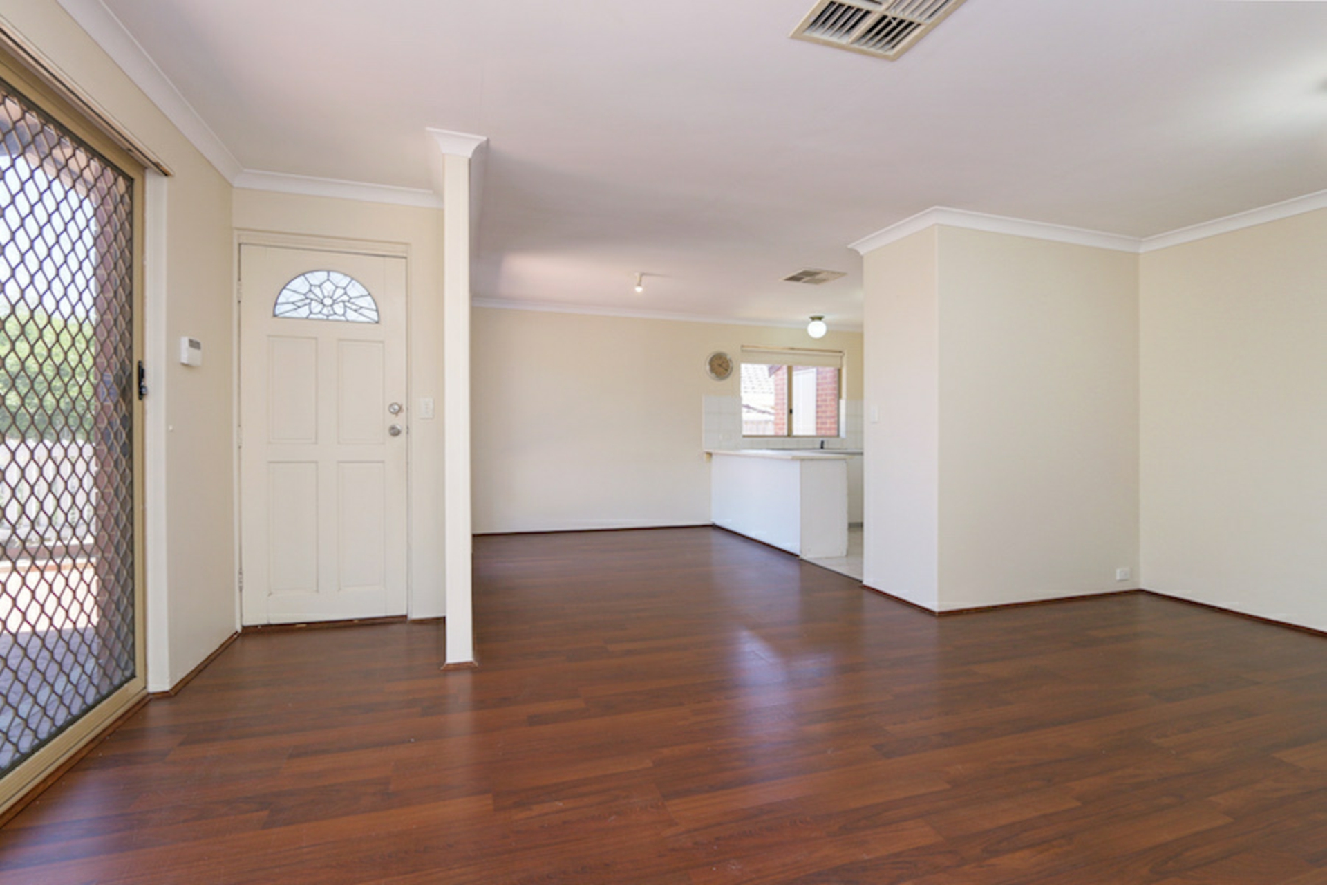 Unit 1/65 McMillan St — photo 5 of 22