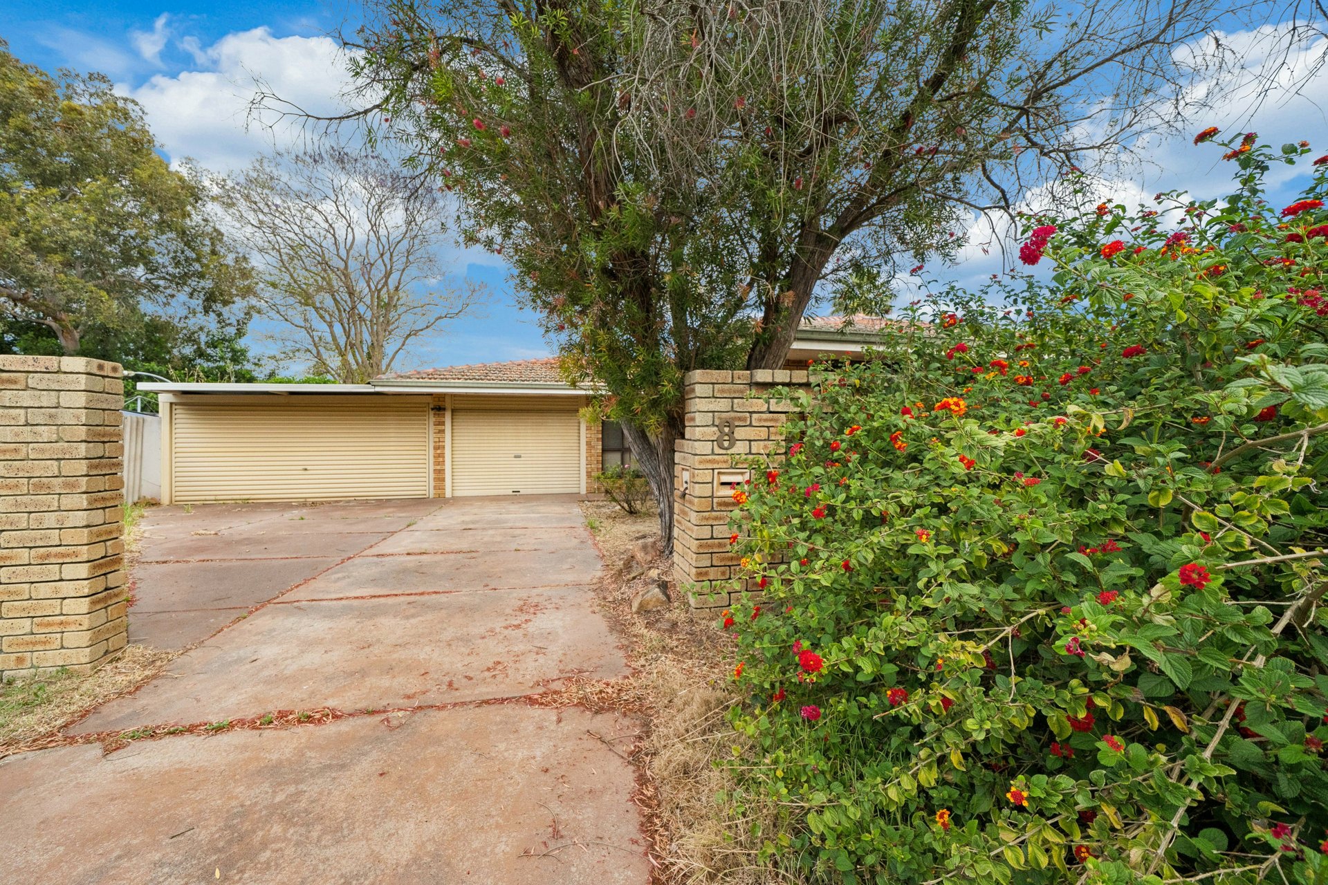 8 Barbel Close — photo 3 of 25