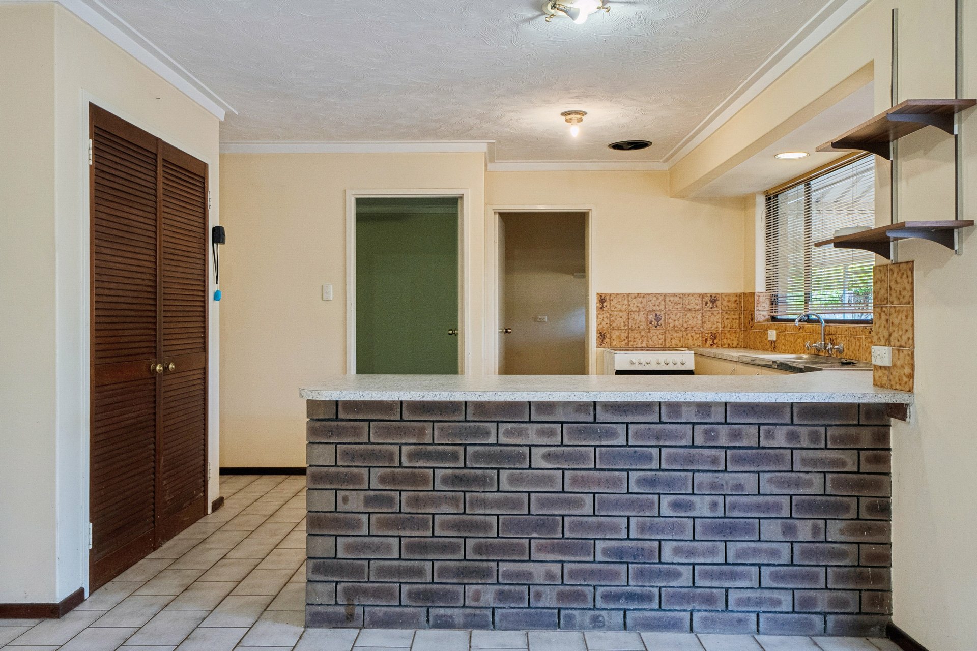 8 Barbel Close — photo 11 of 25