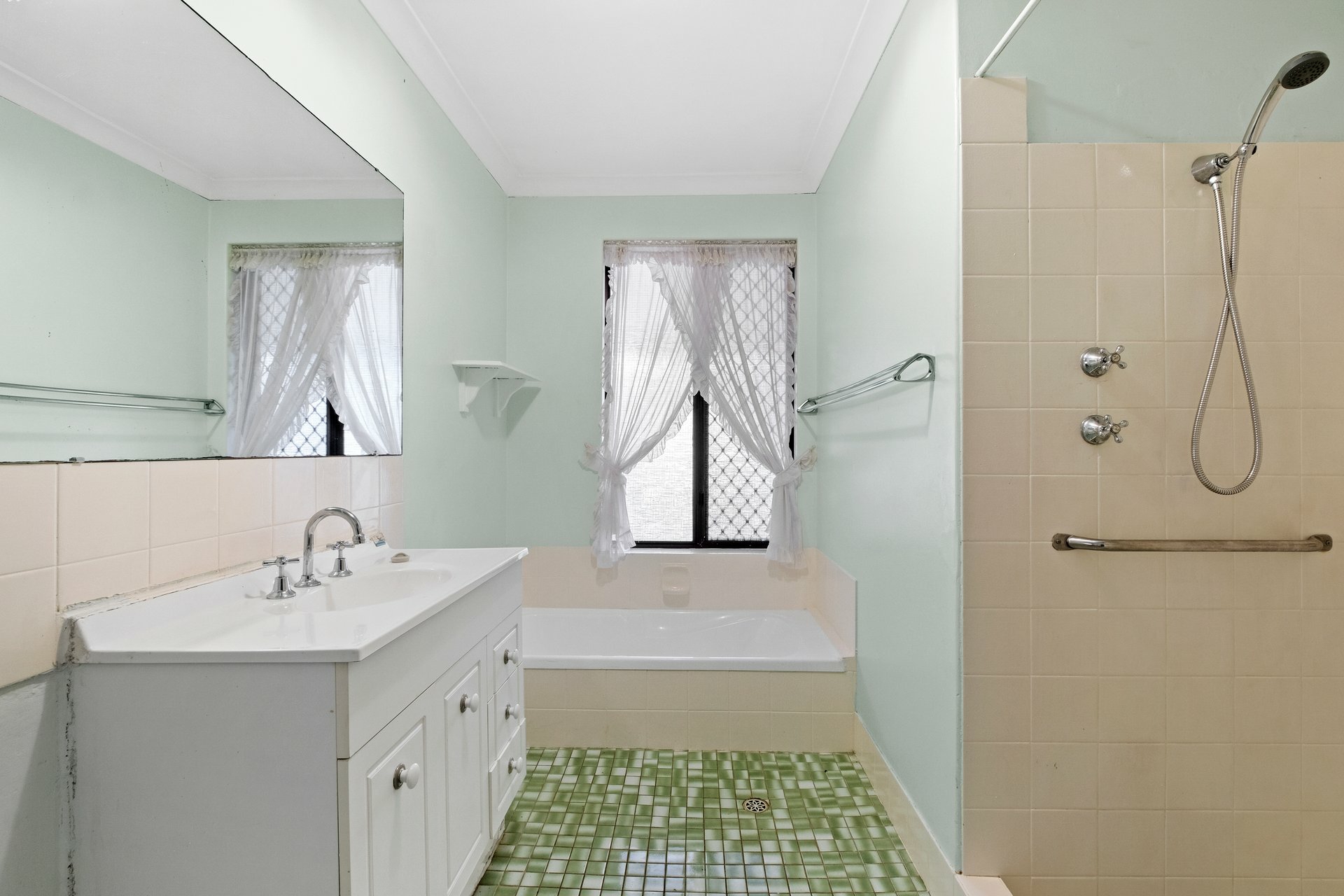 67 Gribble Av — photo 5 of 15