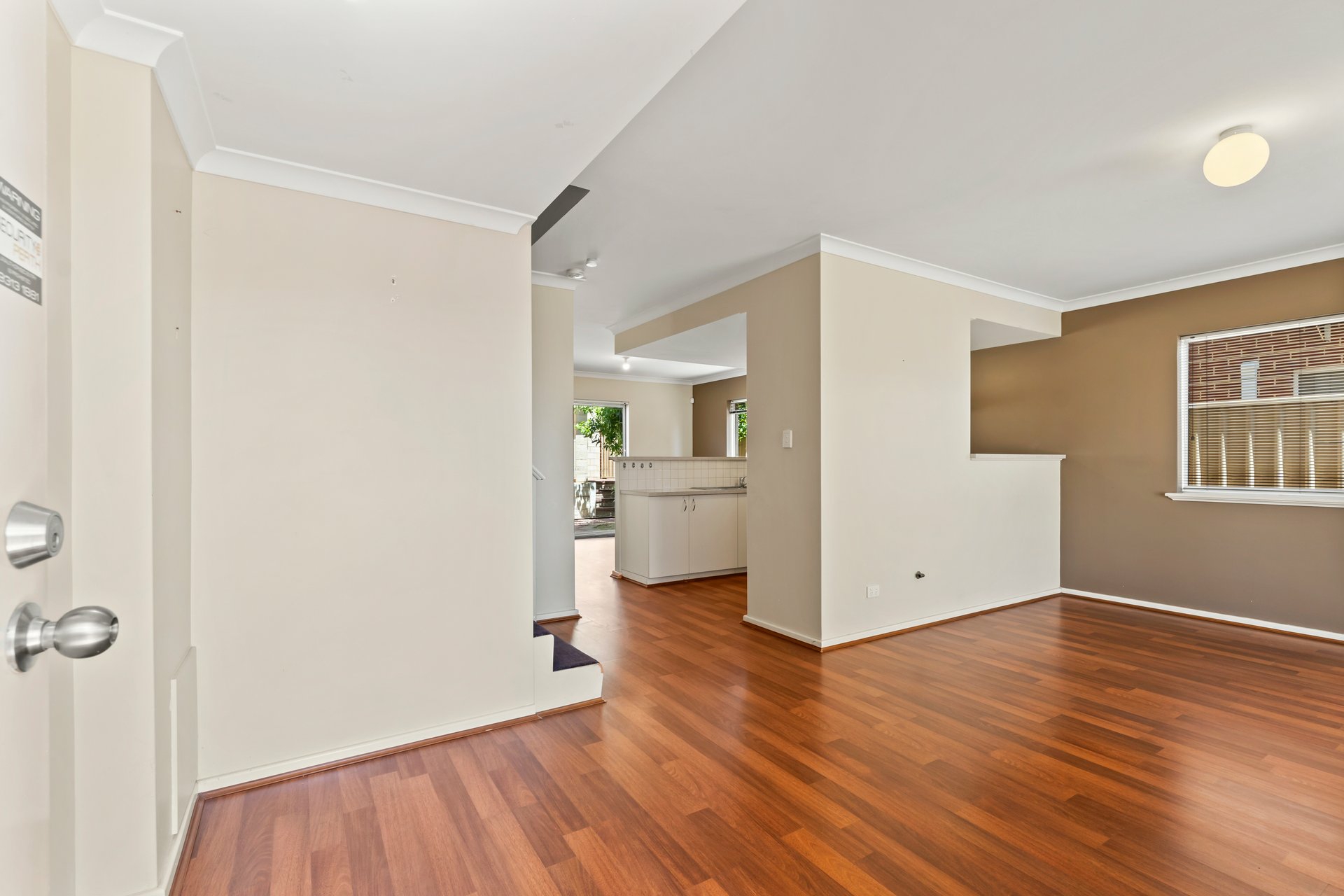 Unit 6/57 Frederick St — photo 4 of 19