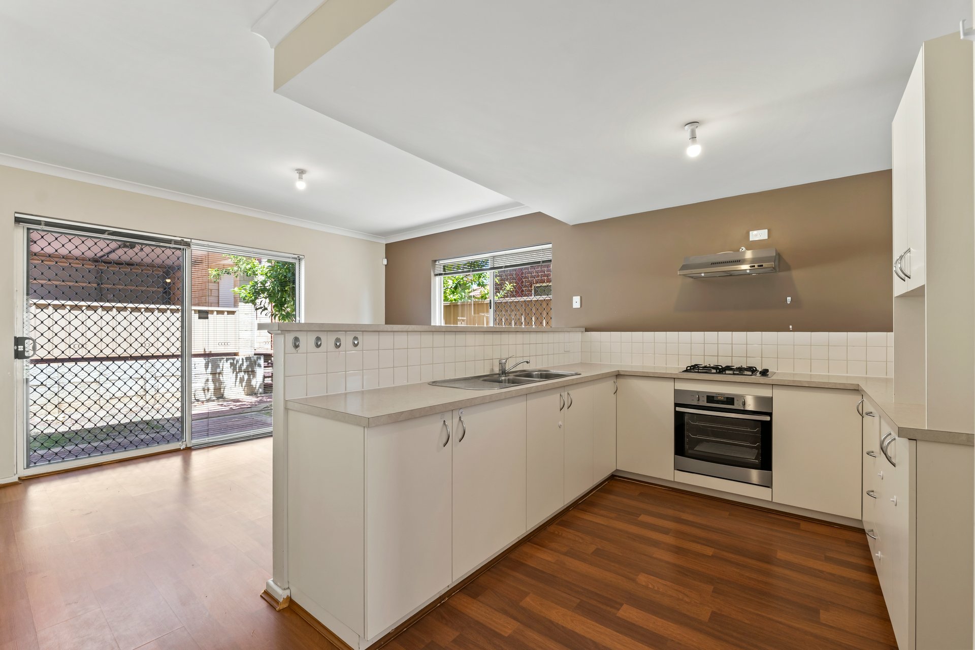 Unit 6/57 Frederick St — photo 6 of 19