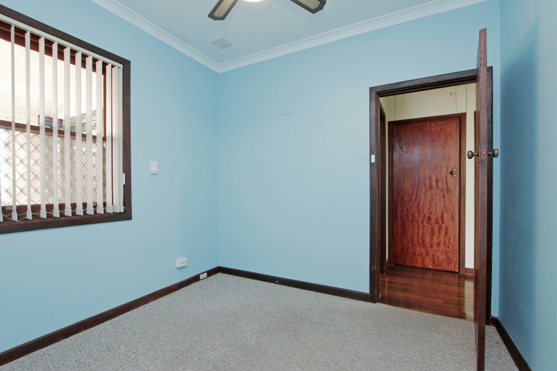154 Manning Rd — photo 13 of 17