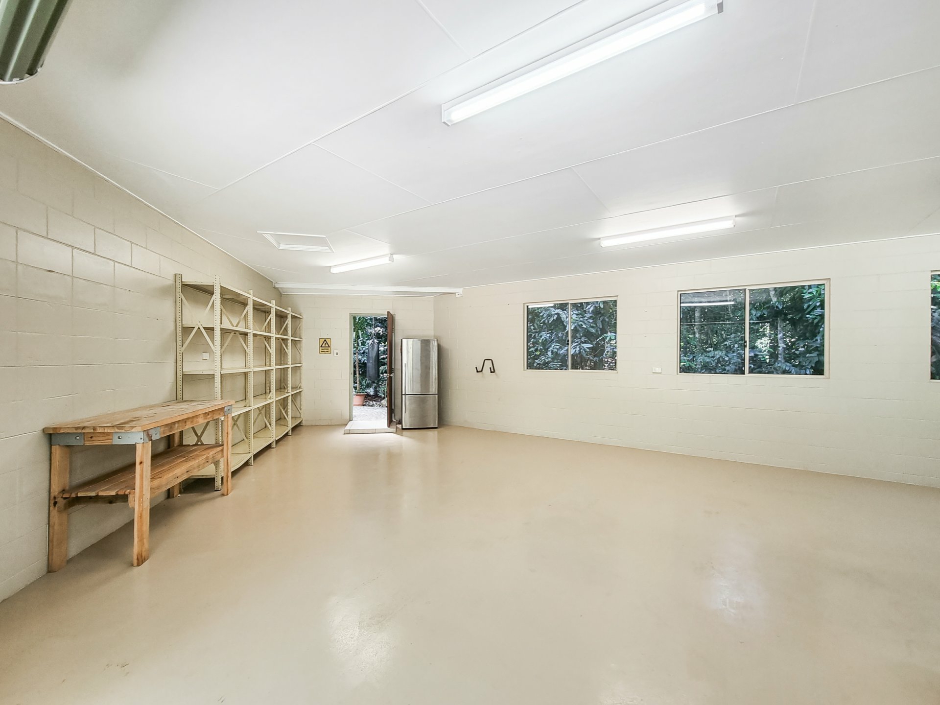 147 Figtree Close, MALANDA