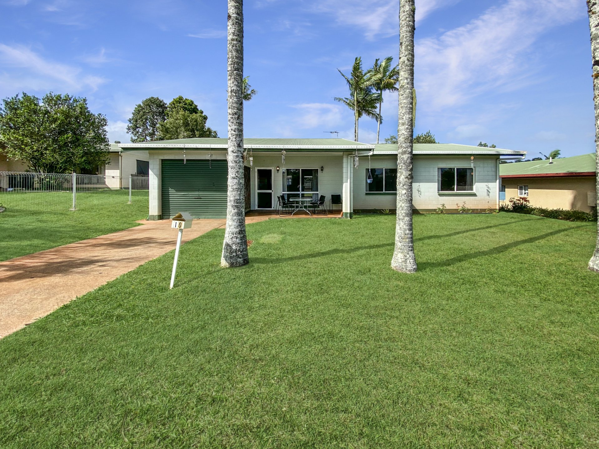 10 Gordon Street, Atherton