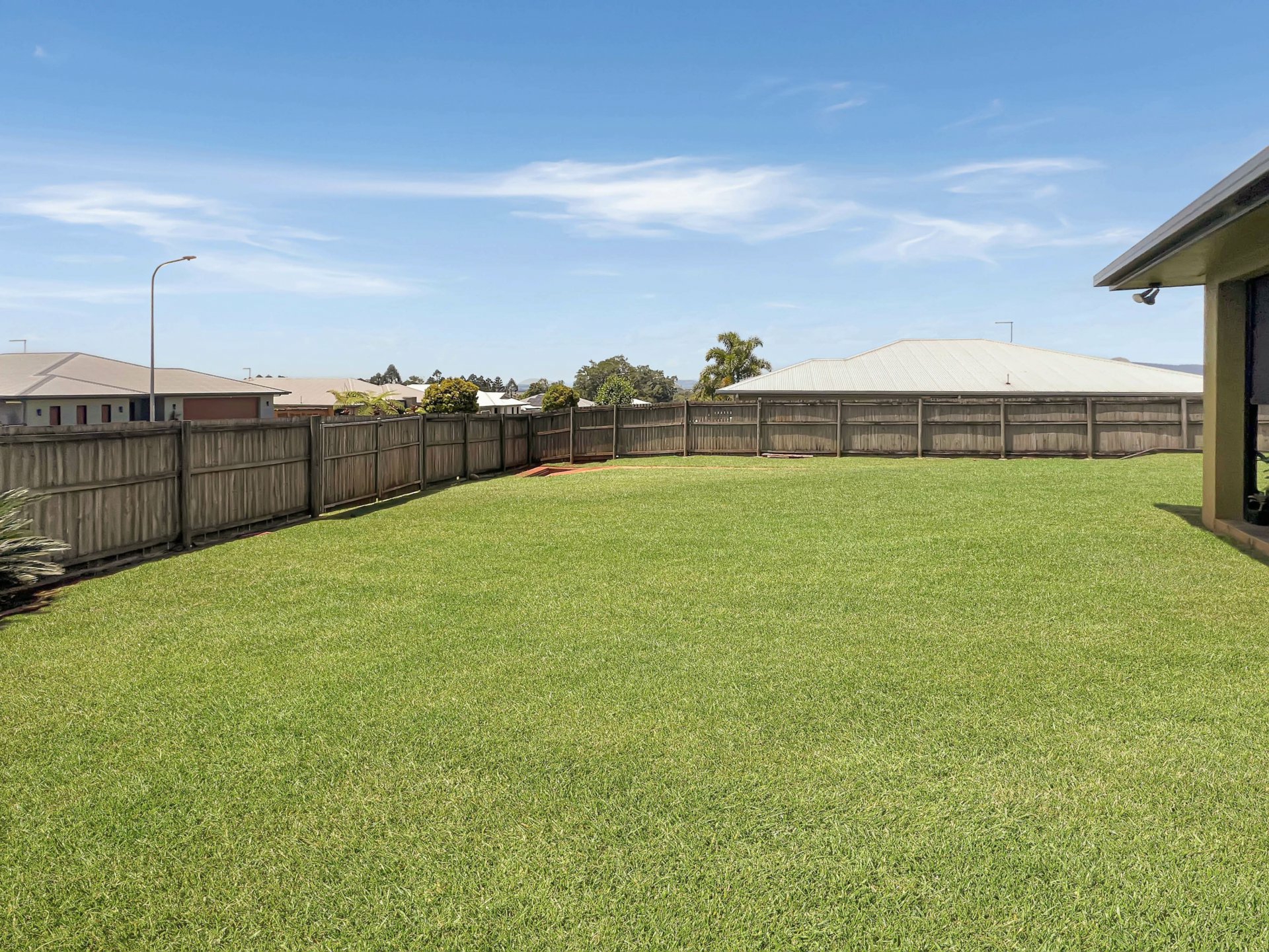 13 Rosenberg Street, ATHERTON