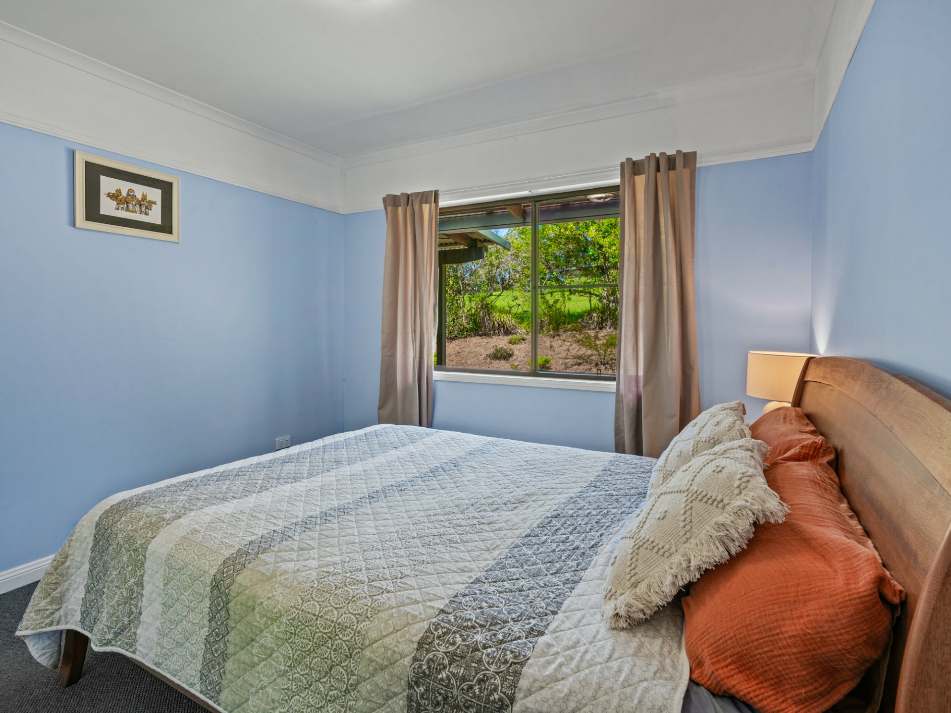 22R Lilybrook Lane, MALANDA