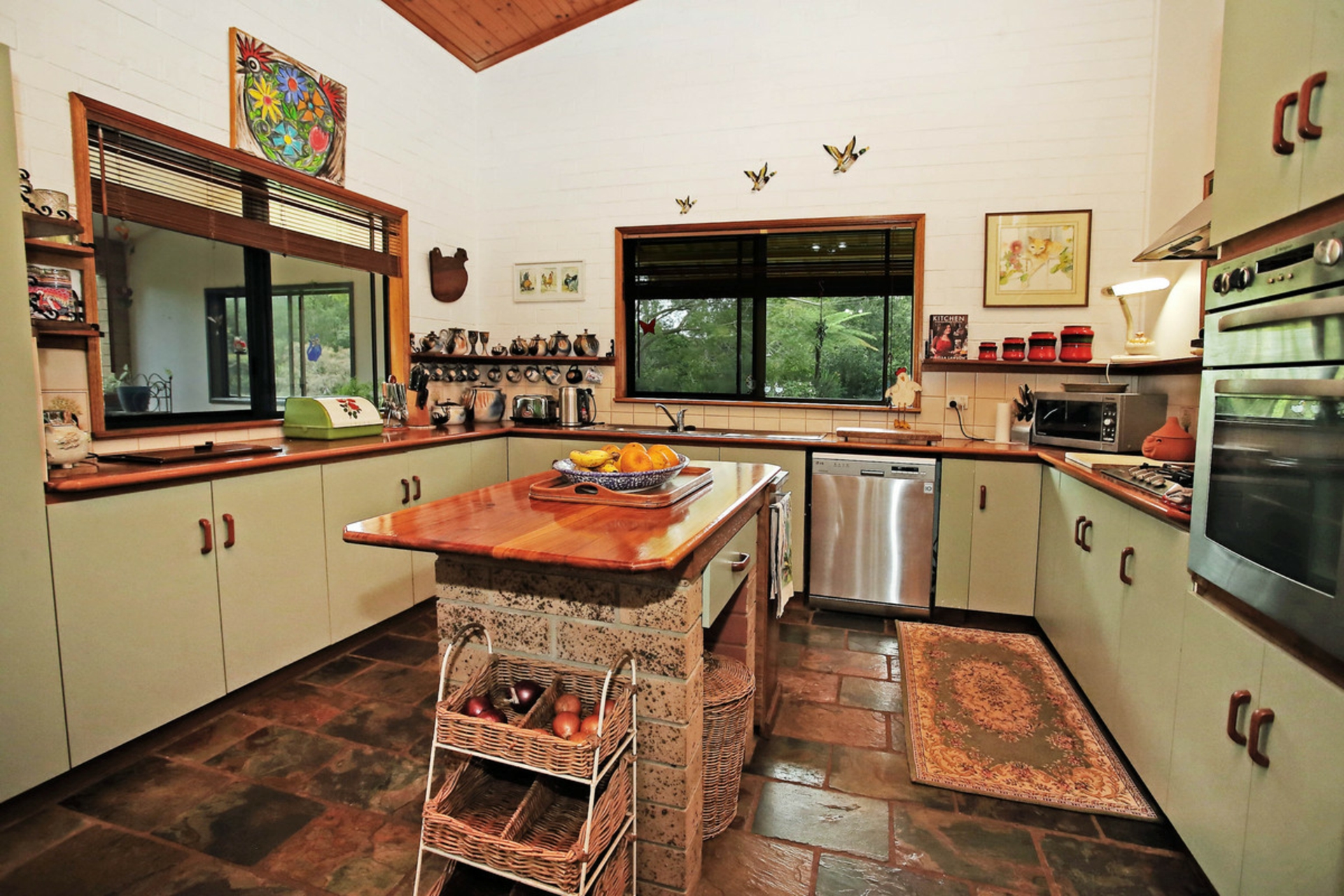 49 Glaspy Road, MALANDA