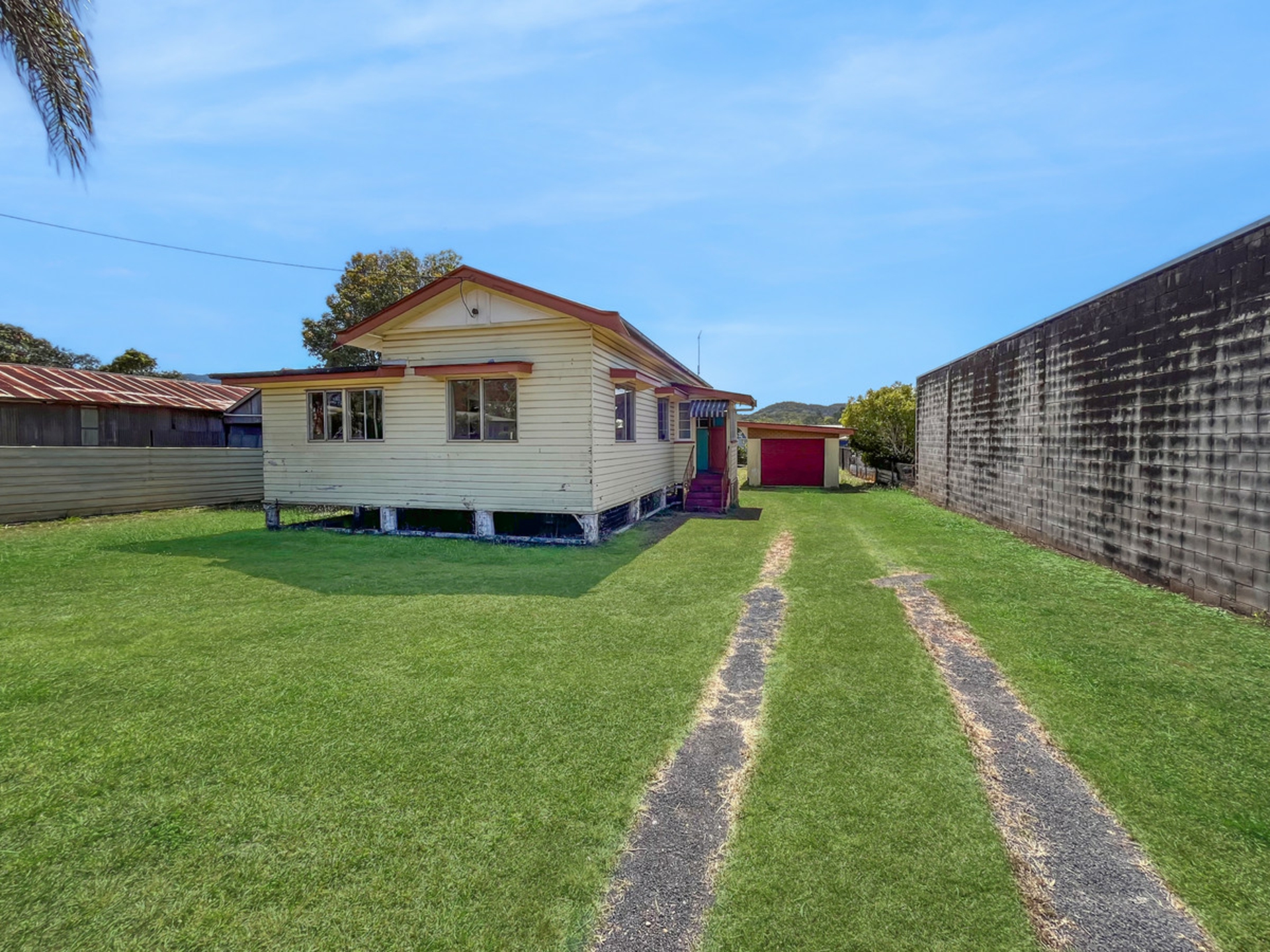 7 Lloyd Street Atherton QLD House for Sale LJ Hooker