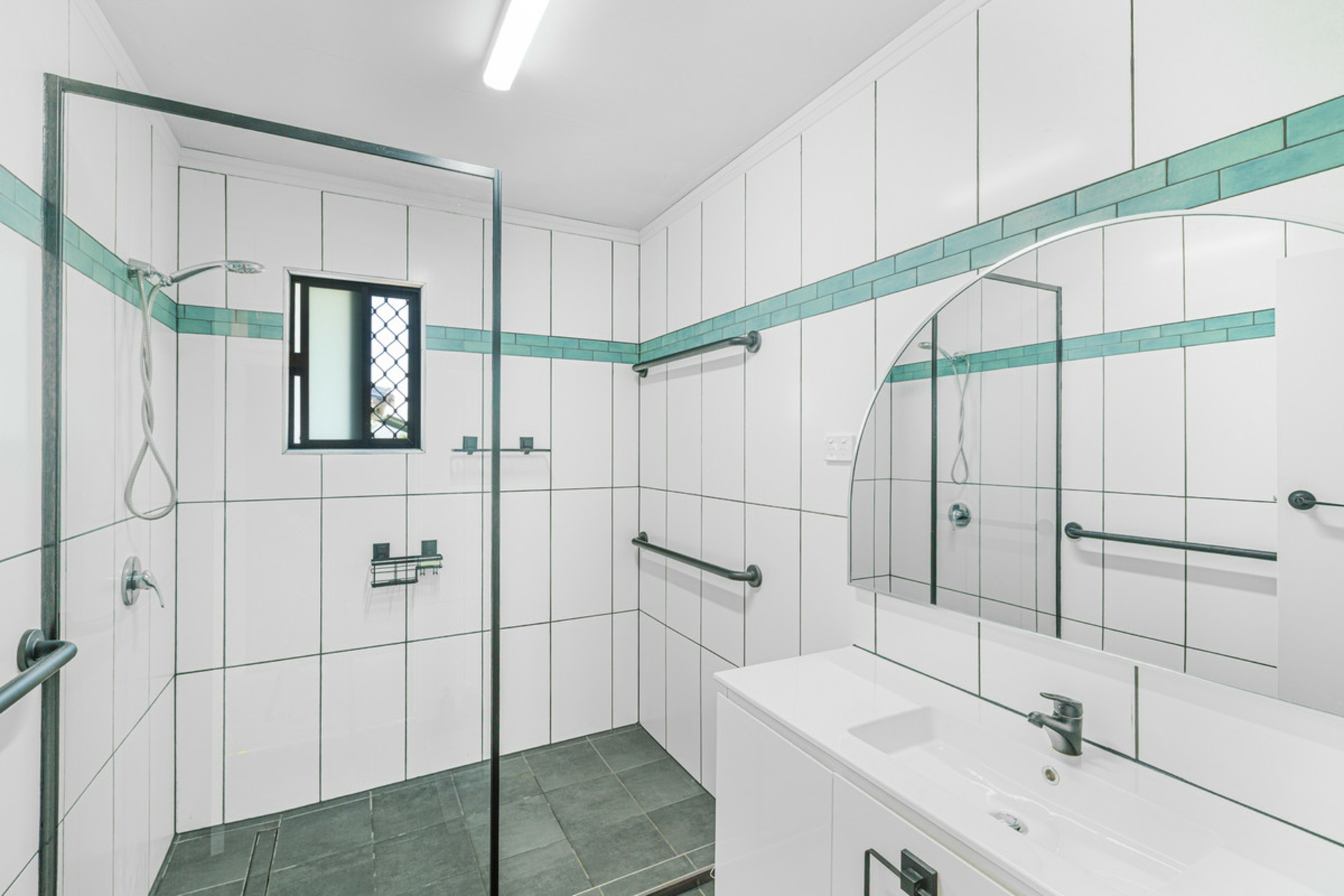 2 Ramu Street, Wangan