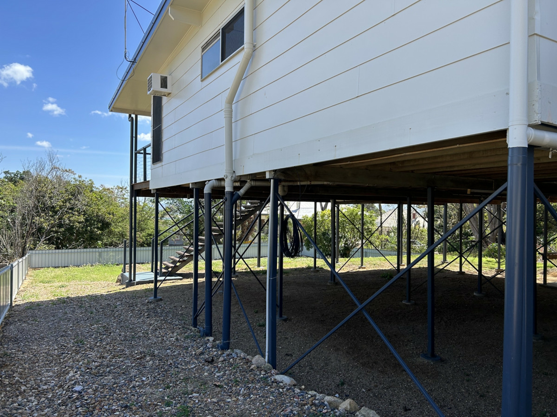 55 Helen Street — photo 4 of 15