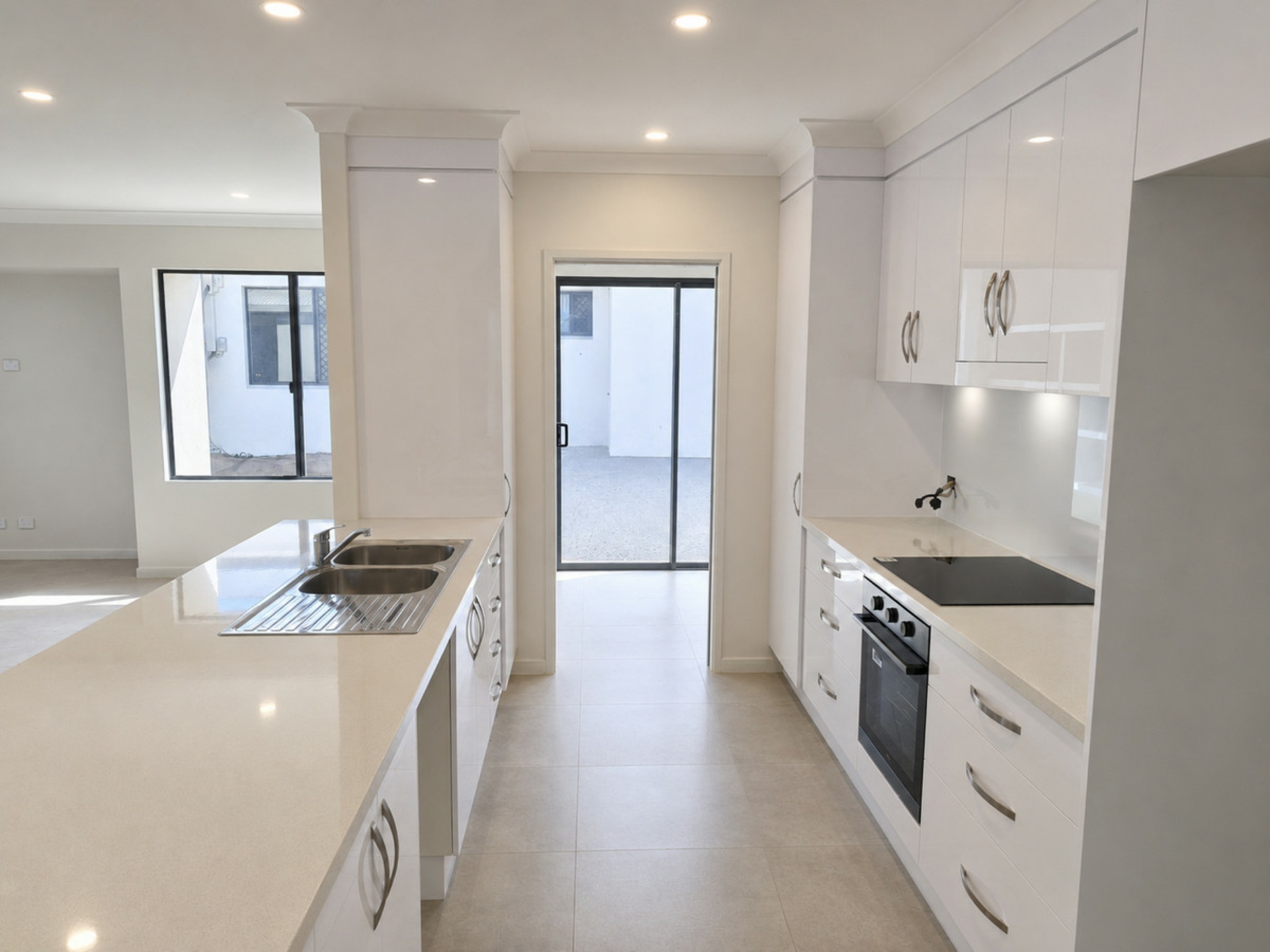 25 Tucker Street — photo 3 of 8
