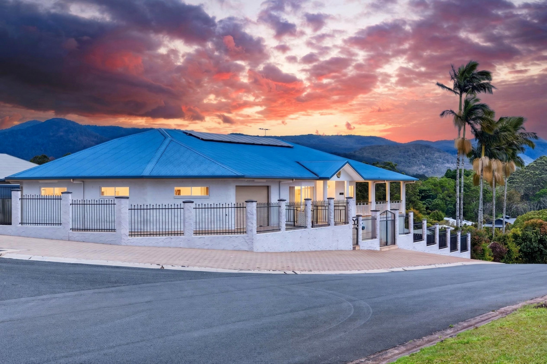35 Goldview Street — photo from LJ Hooker Atherton