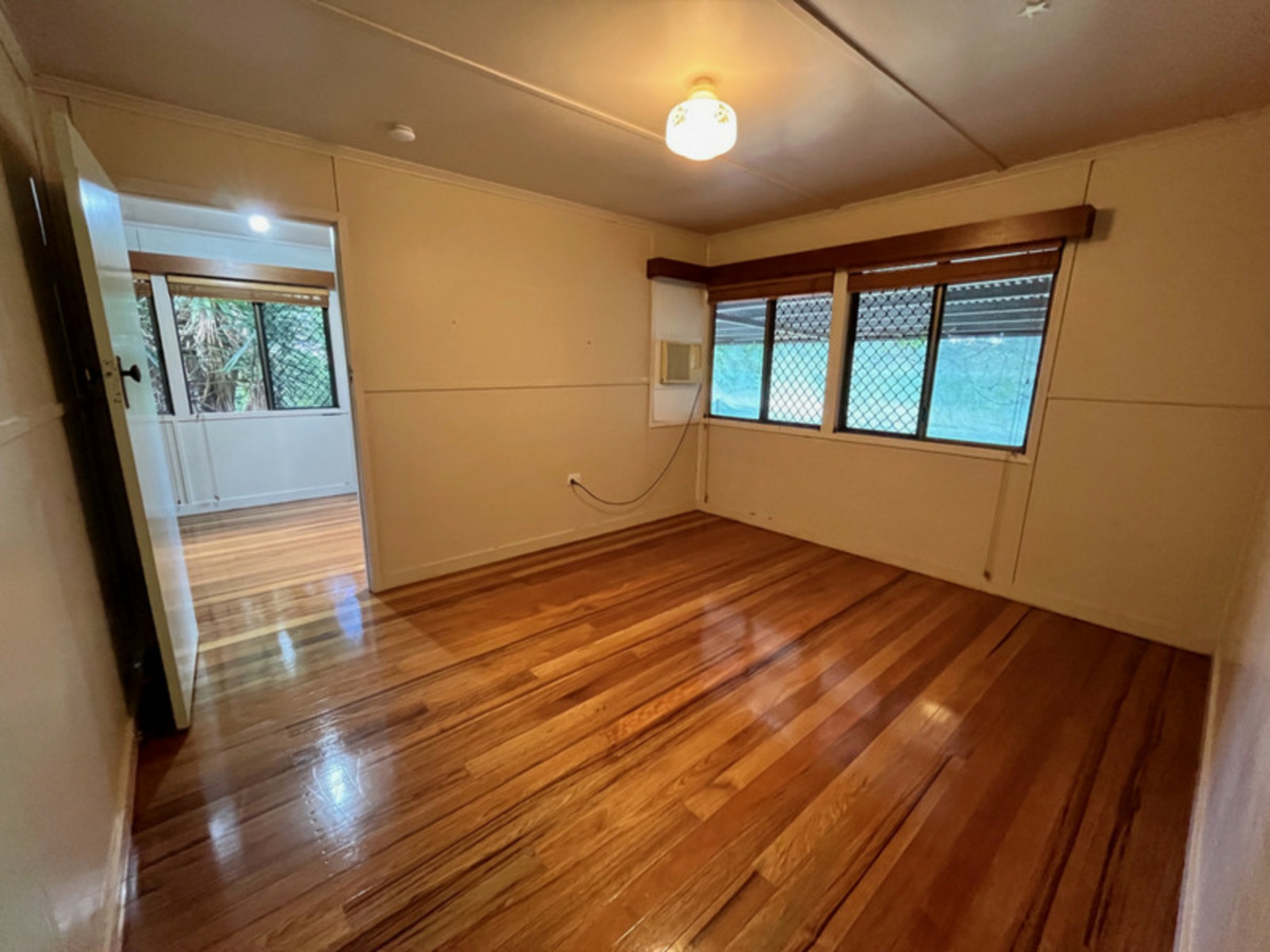 Mareeba, 4880 — photo 5 of 12