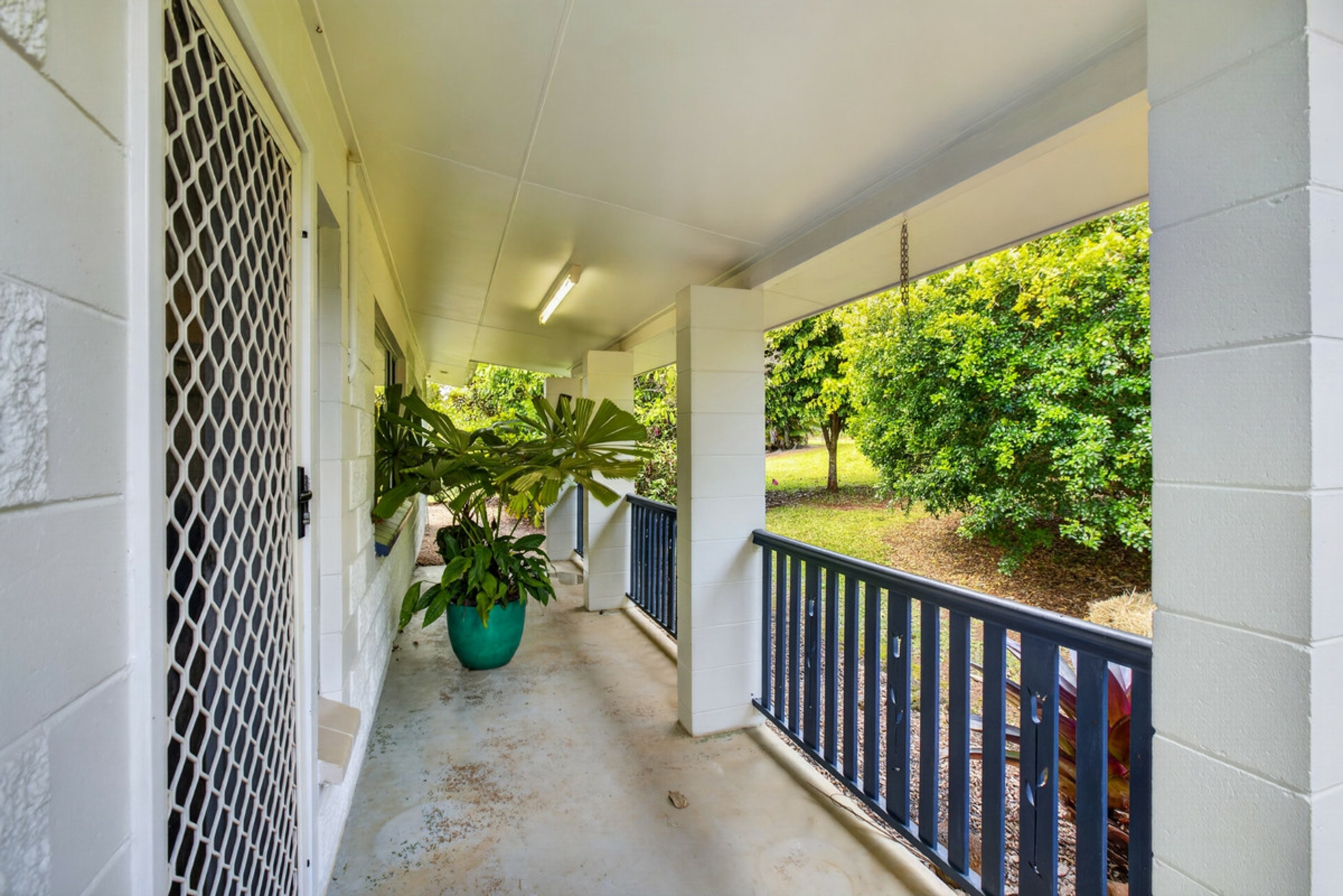 6 Cassia Street — photo 5 of 25