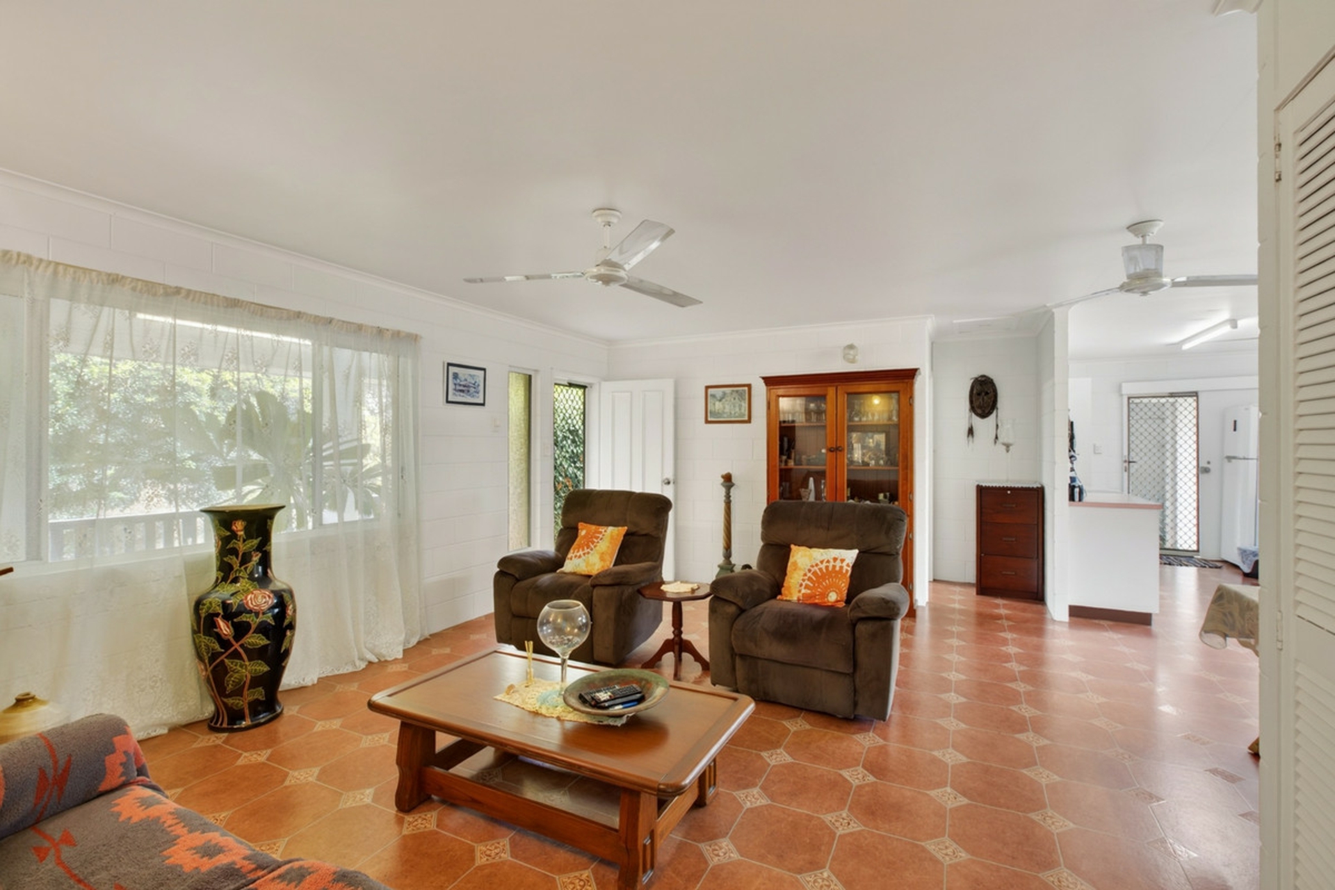 6 Cassia Street — photo 6 of 25