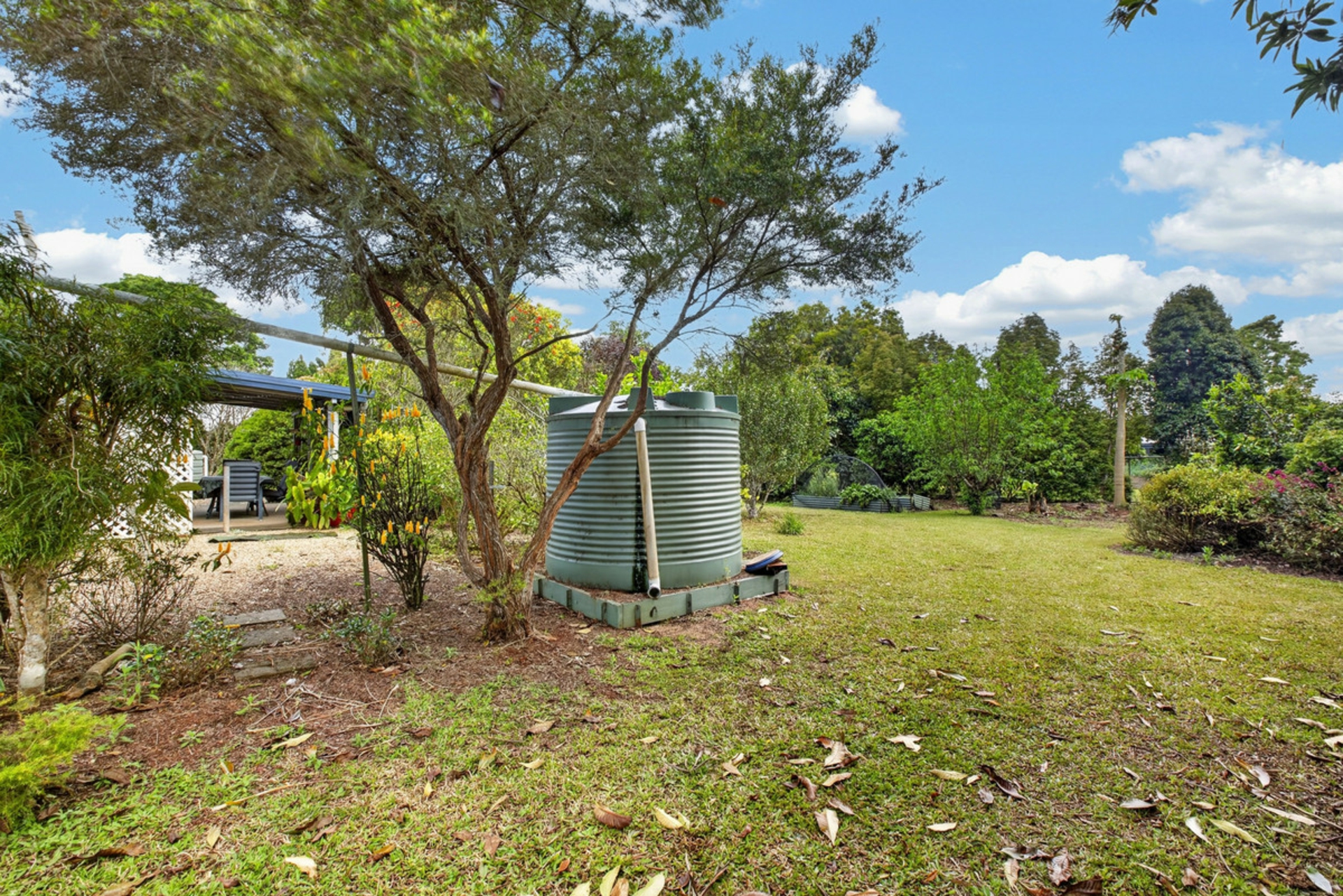 6 Cassia Street — photo 14 of 25