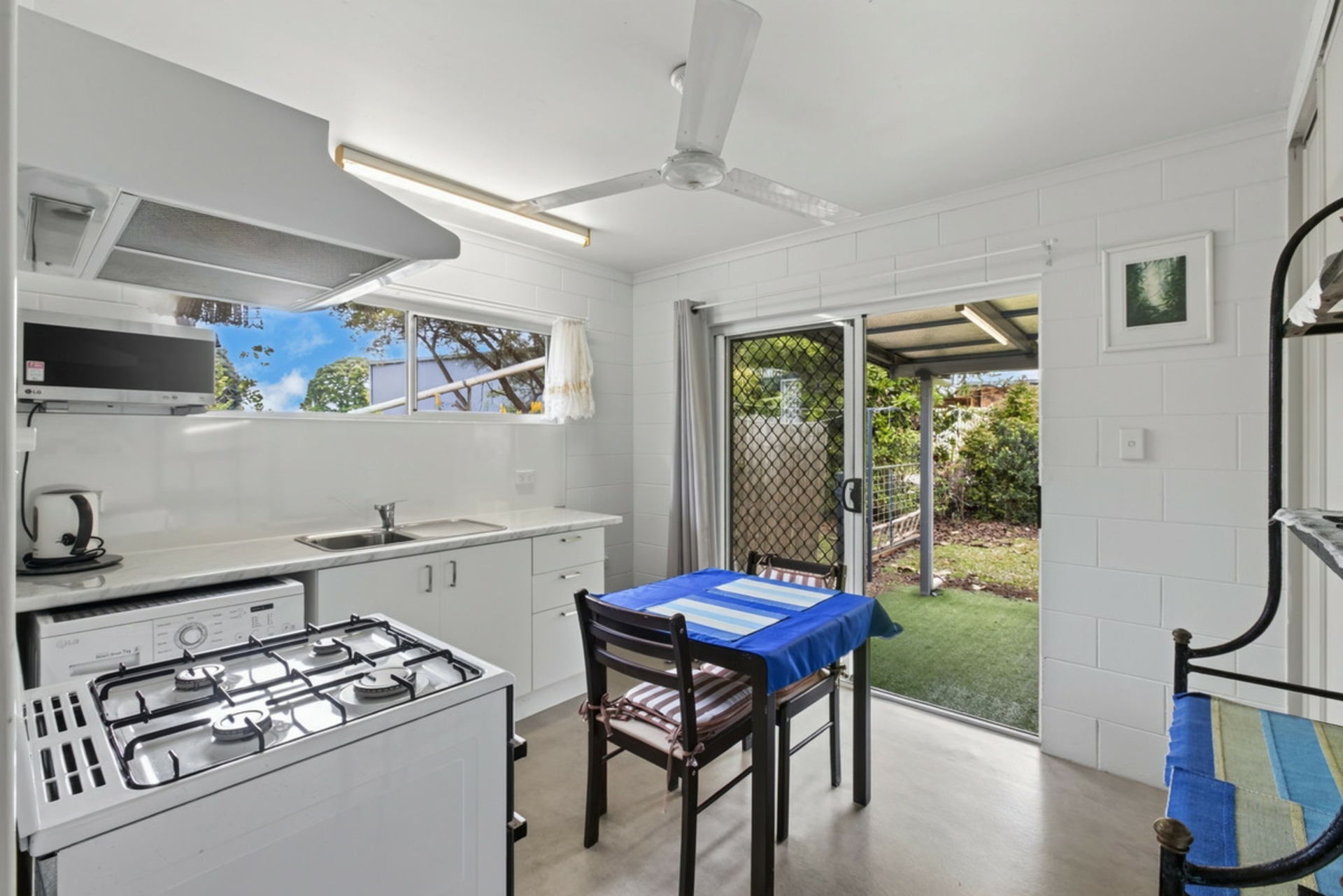 6 Cassia Street — photo 20 of 25