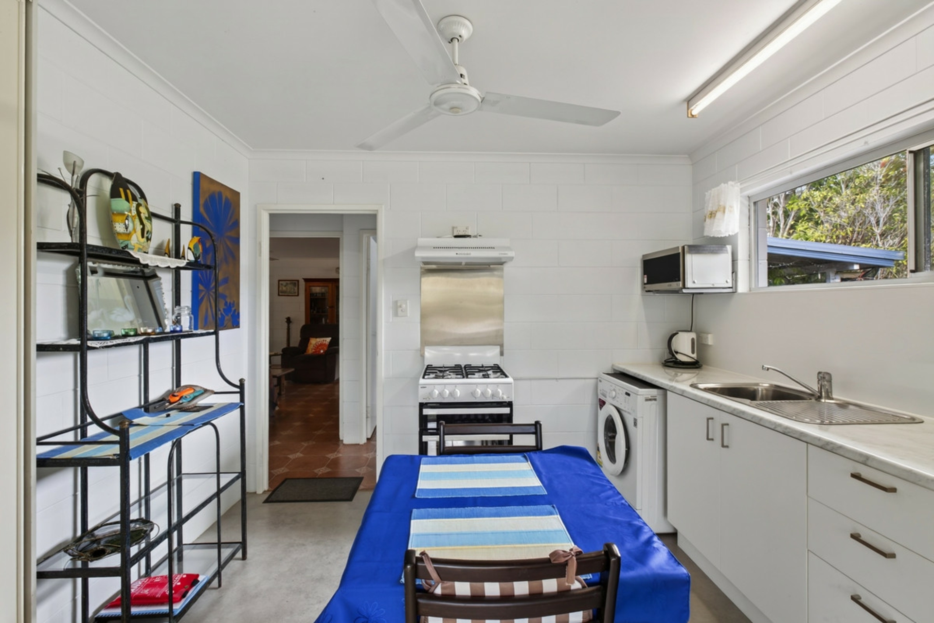 6 Cassia Street — photo 21 of 25