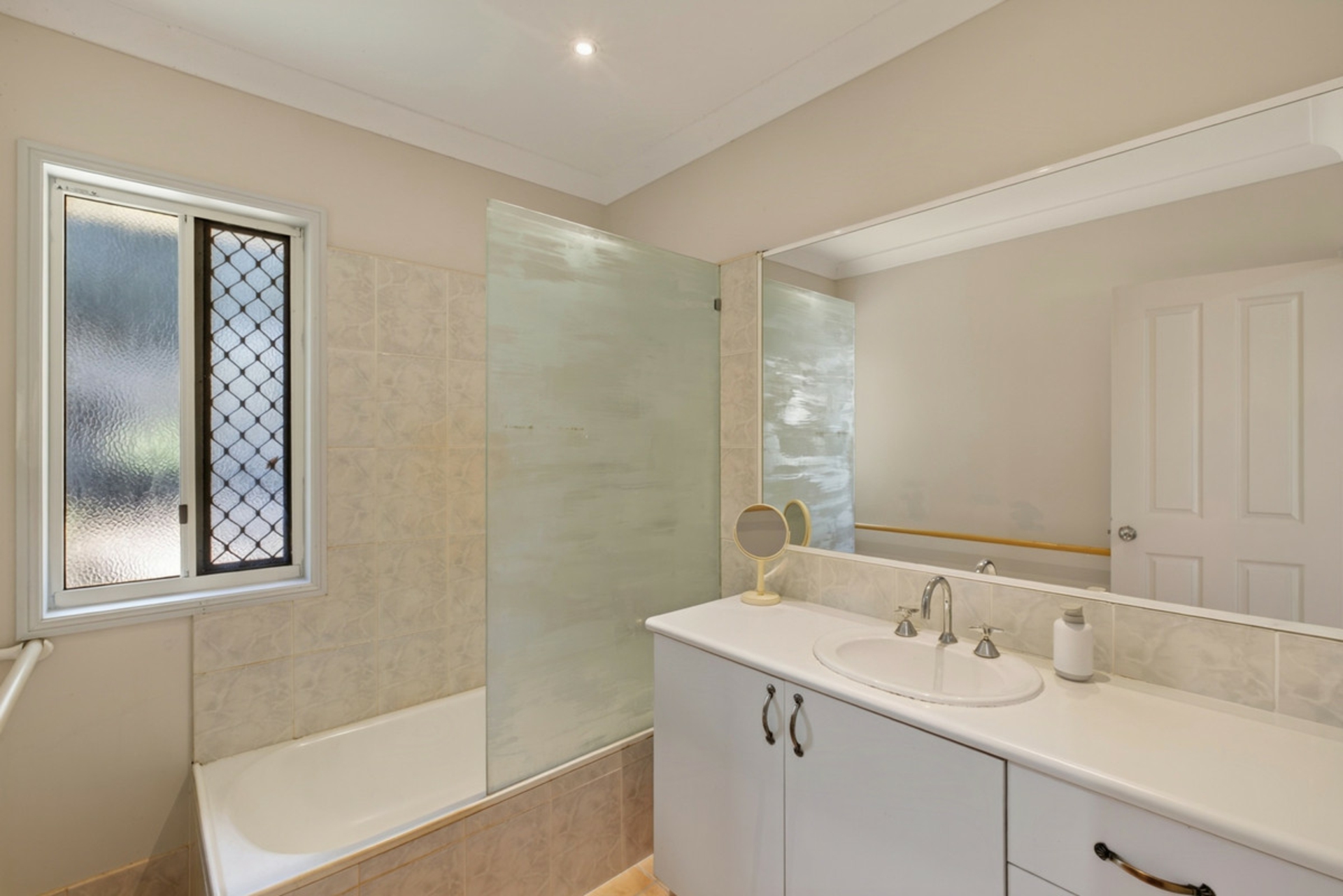 3 Kimmins Close — photo 14 of 26