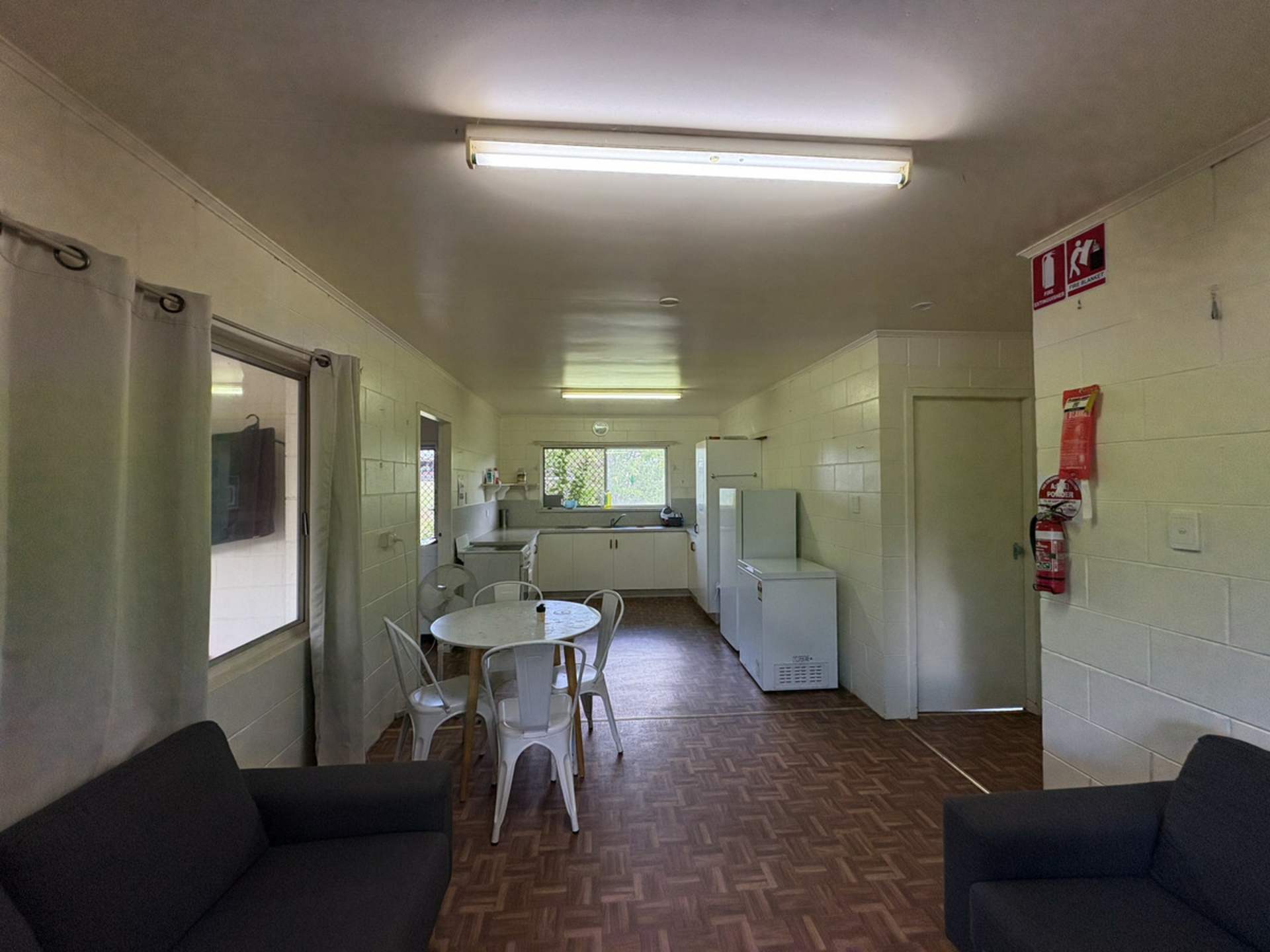 Atherton, 4883 — photo 3 of 8